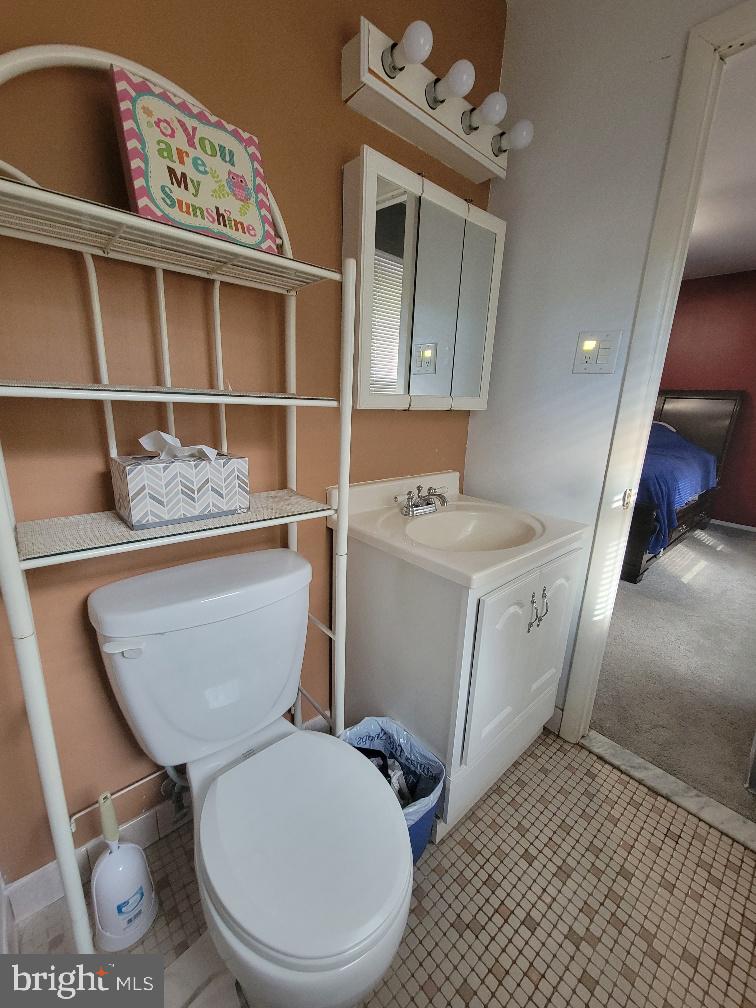 STRAWBERRY HILL EST SUB - Residential