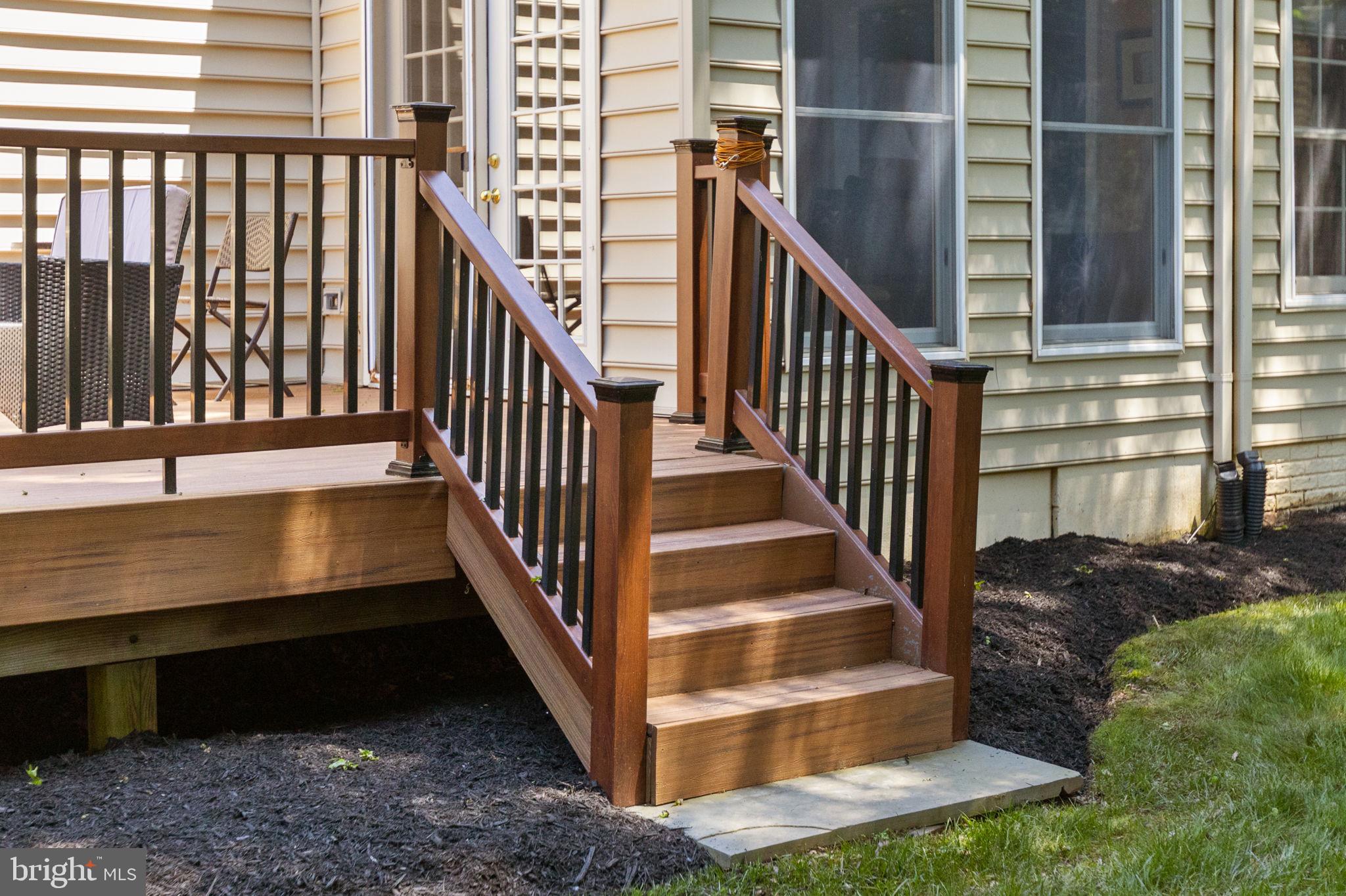 WILLOWS OF POTOMAC - Residential