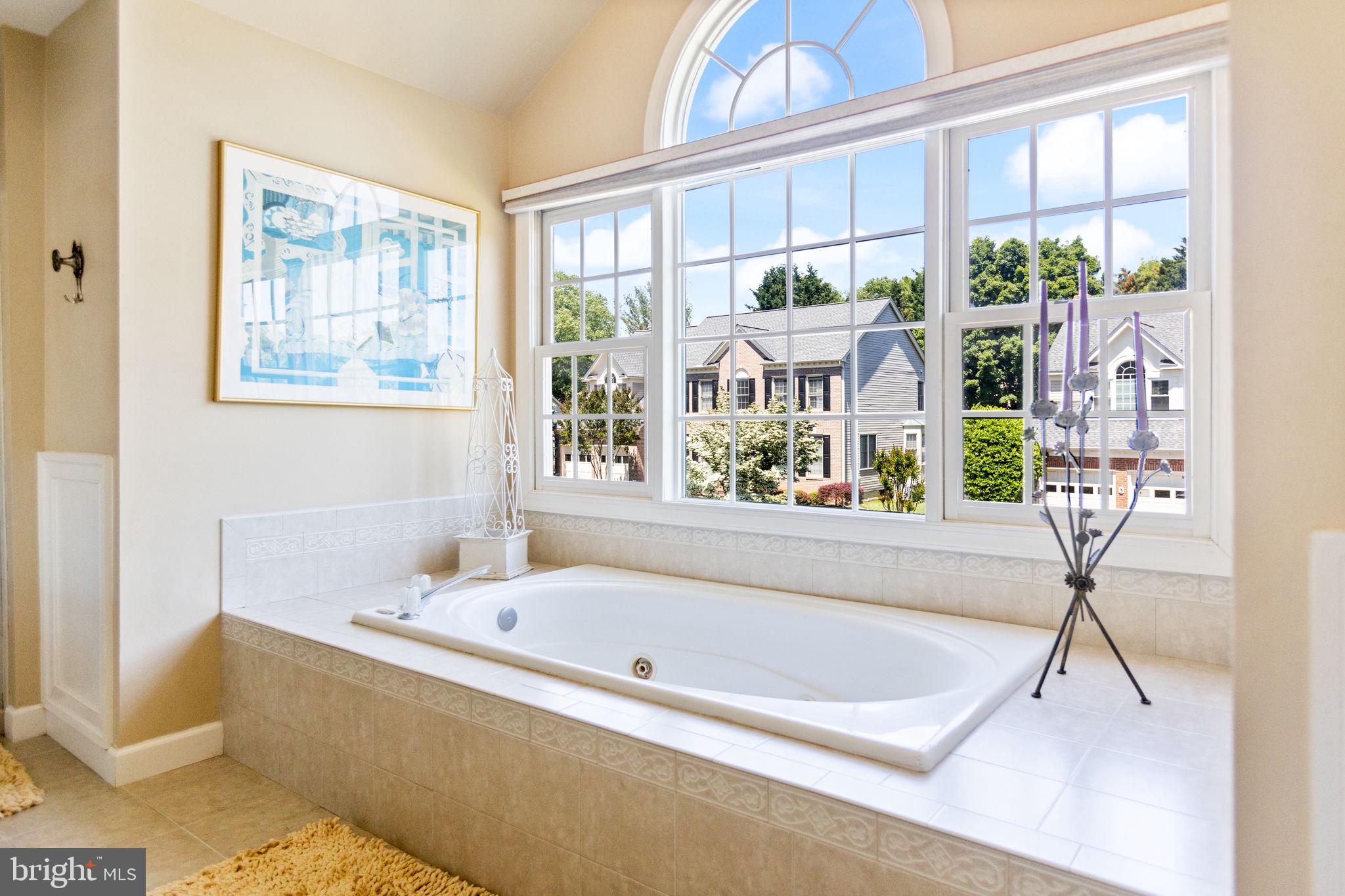 WILLOWS OF POTOMAC - Residential