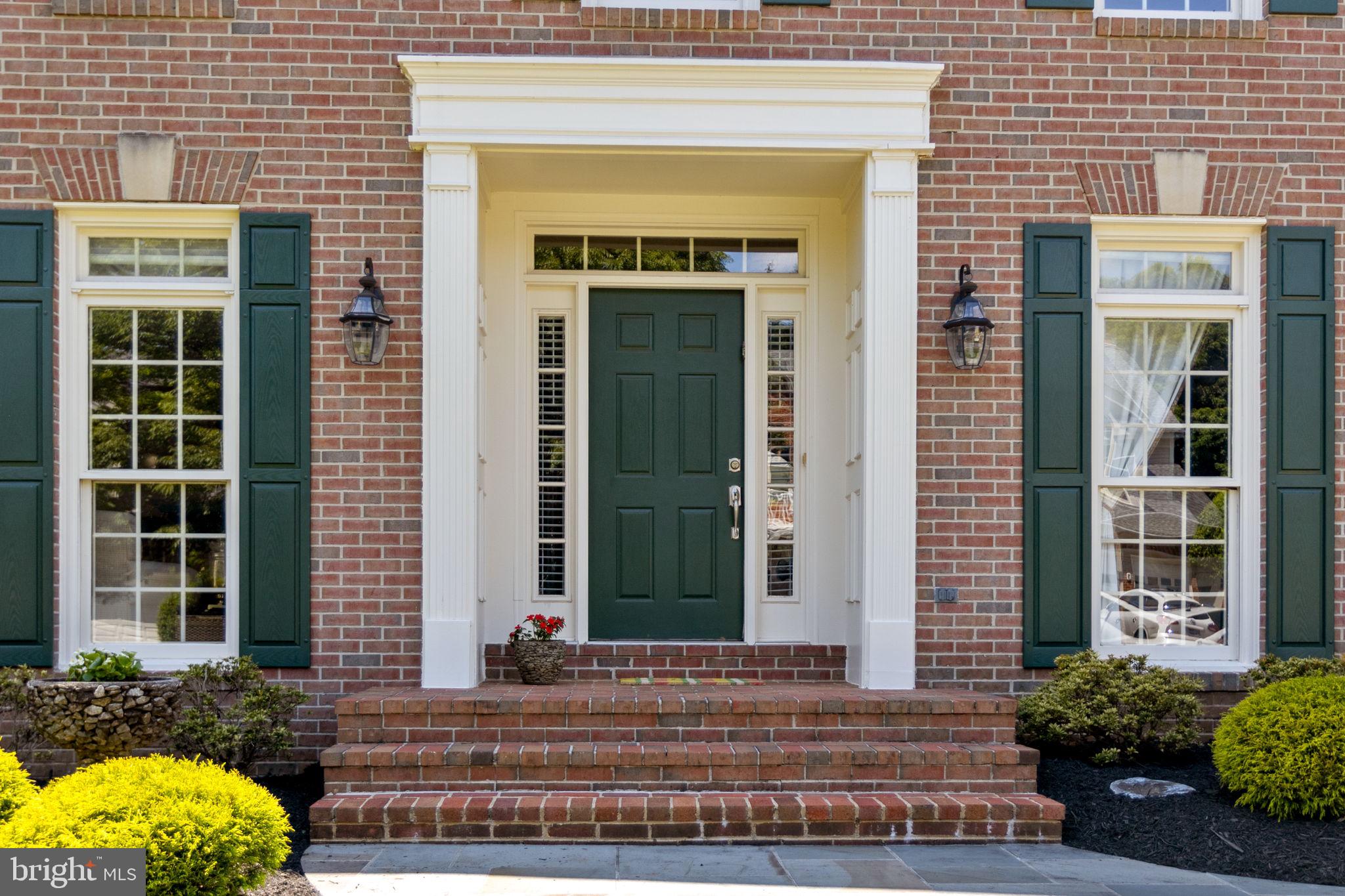 WILLOWS OF POTOMAC - Residential