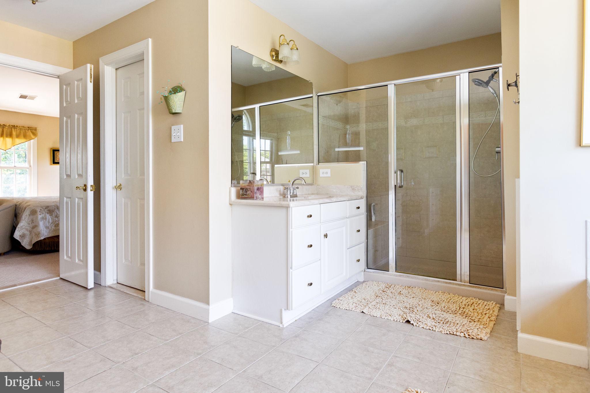 WILLOWS OF POTOMAC - Residential