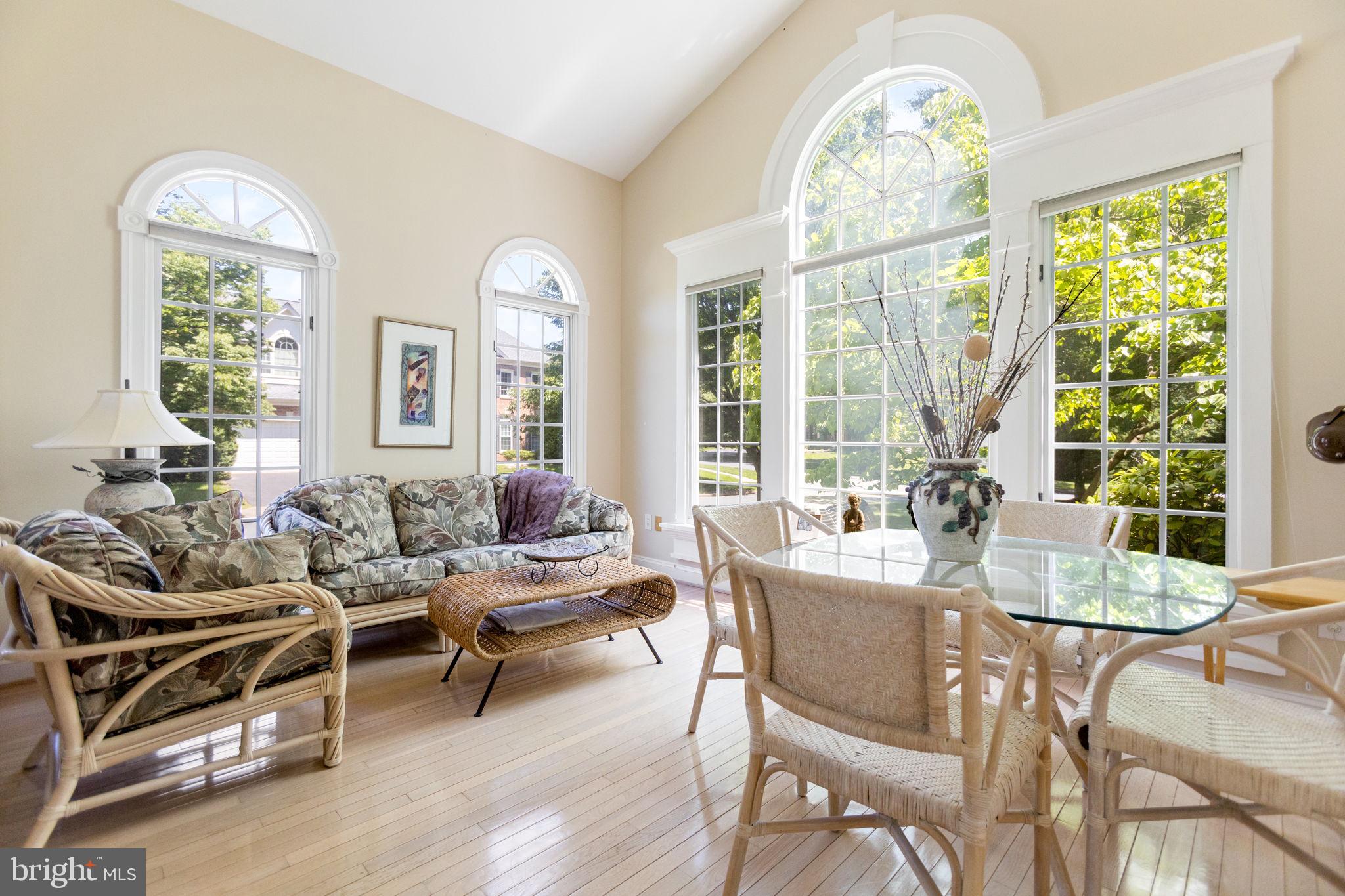 WILLOWS OF POTOMAC - Residential