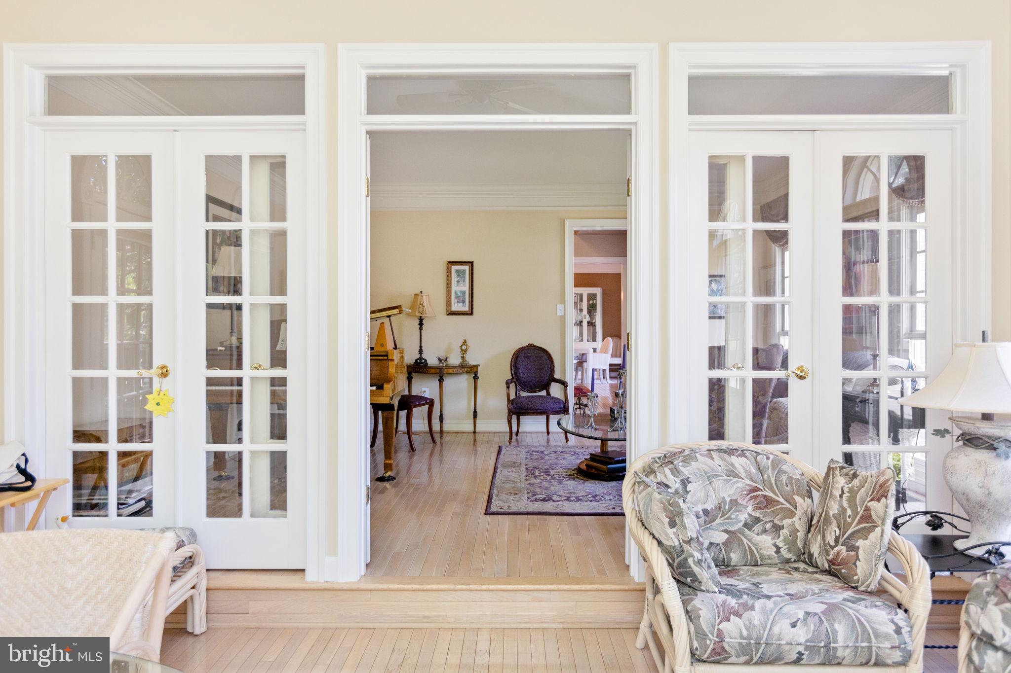 WILLOWS OF POTOMAC - Residential