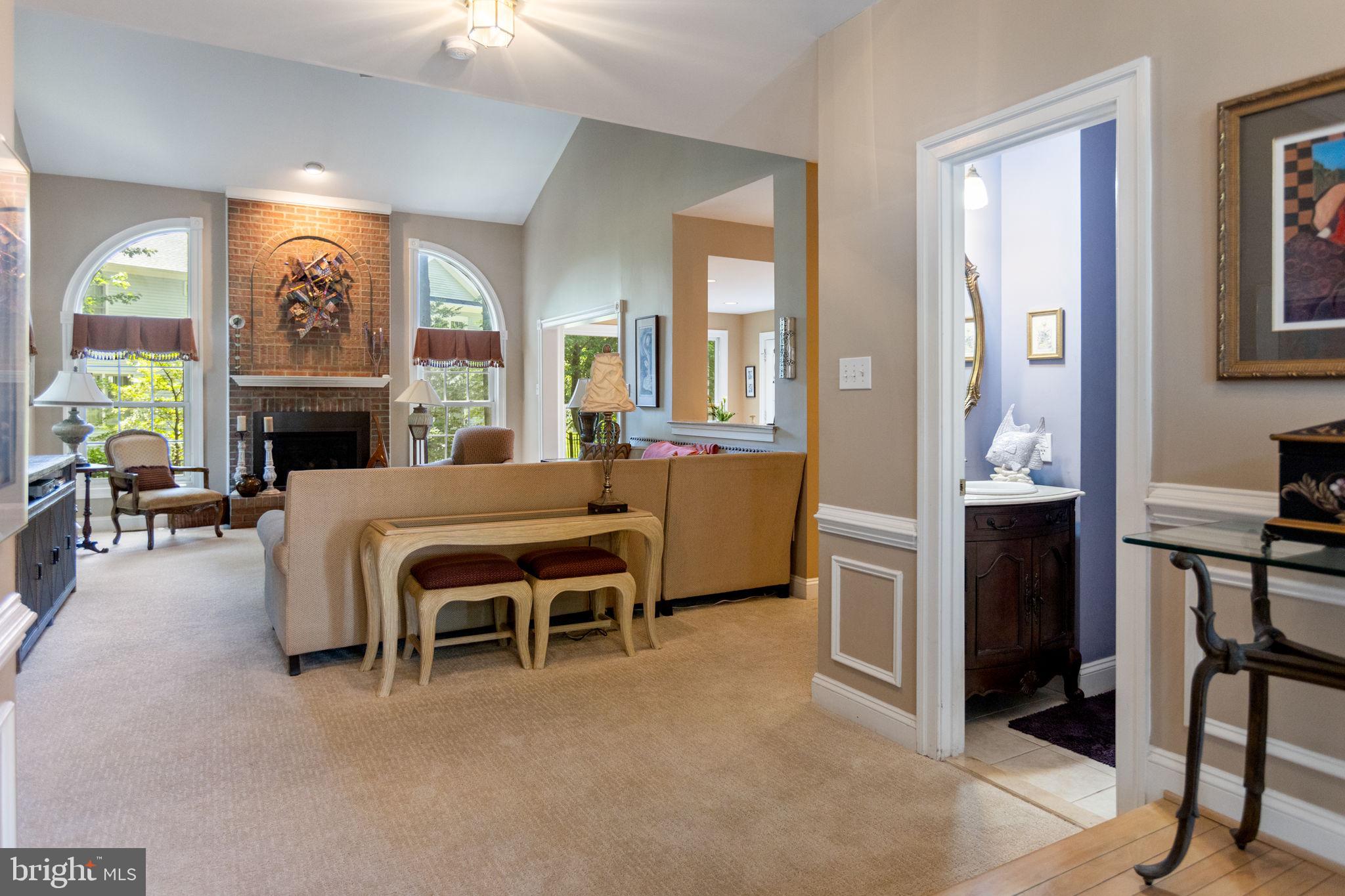 WILLOWS OF POTOMAC - Residential