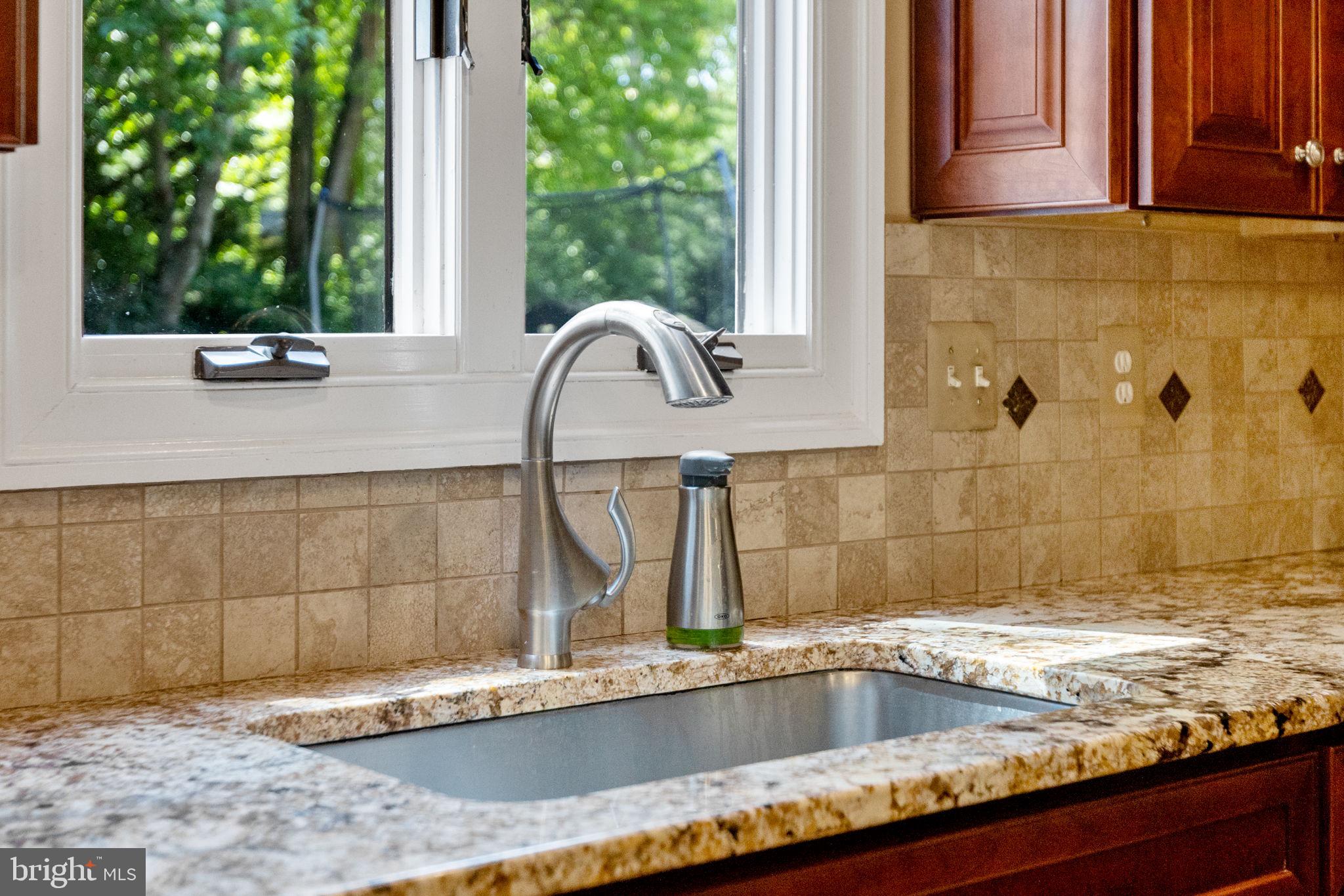 WILLOWS OF POTOMAC - Residential