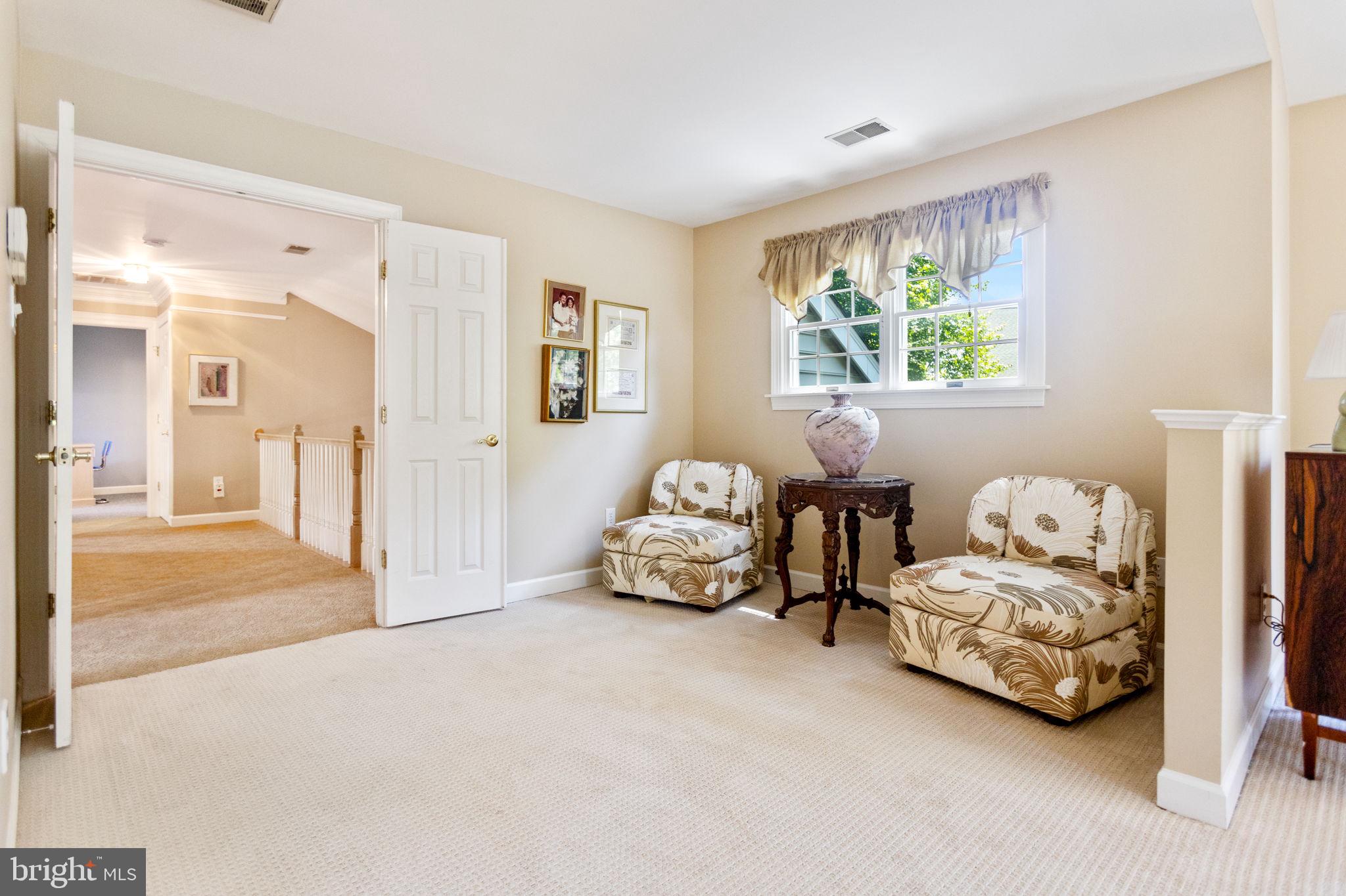 WILLOWS OF POTOMAC - Residential