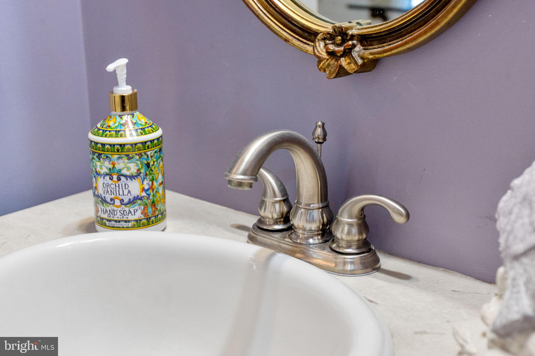 WILLOWS OF POTOMAC - Residential