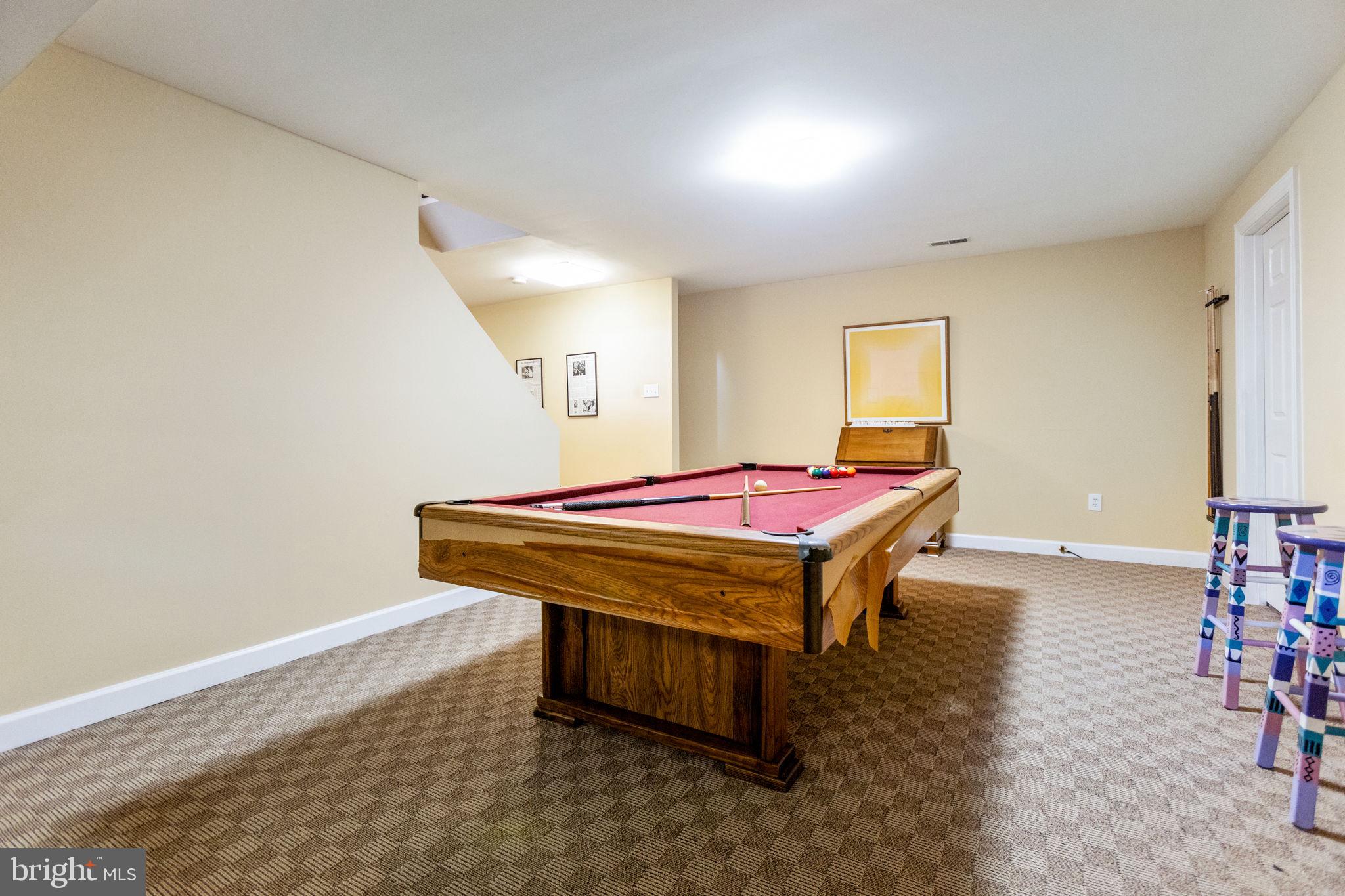 WILLOWS OF POTOMAC - Residential