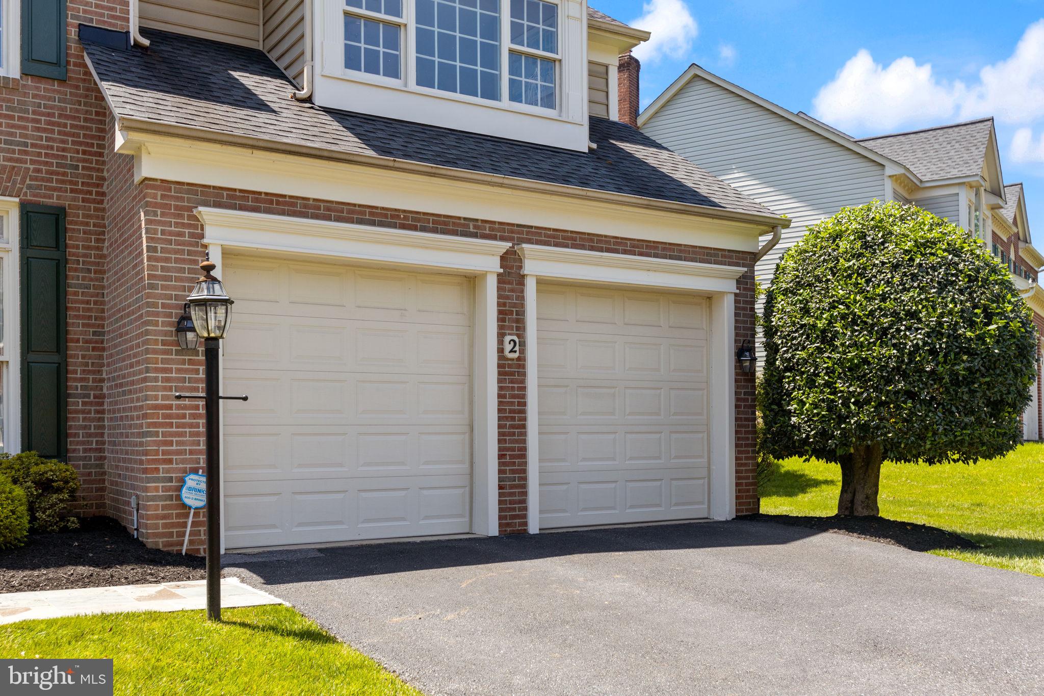 WILLOWS OF POTOMAC - Residential