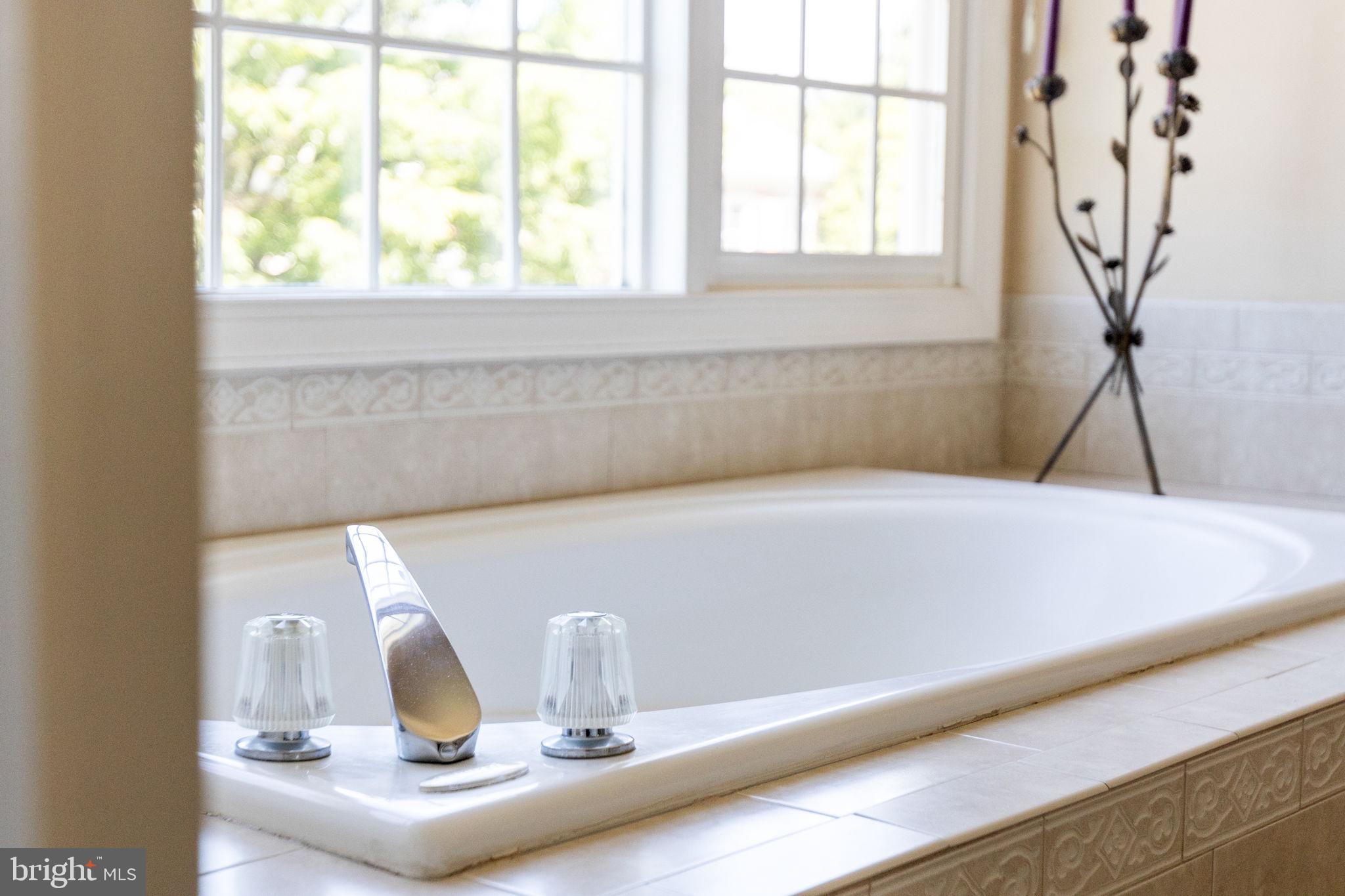 WILLOWS OF POTOMAC - Residential