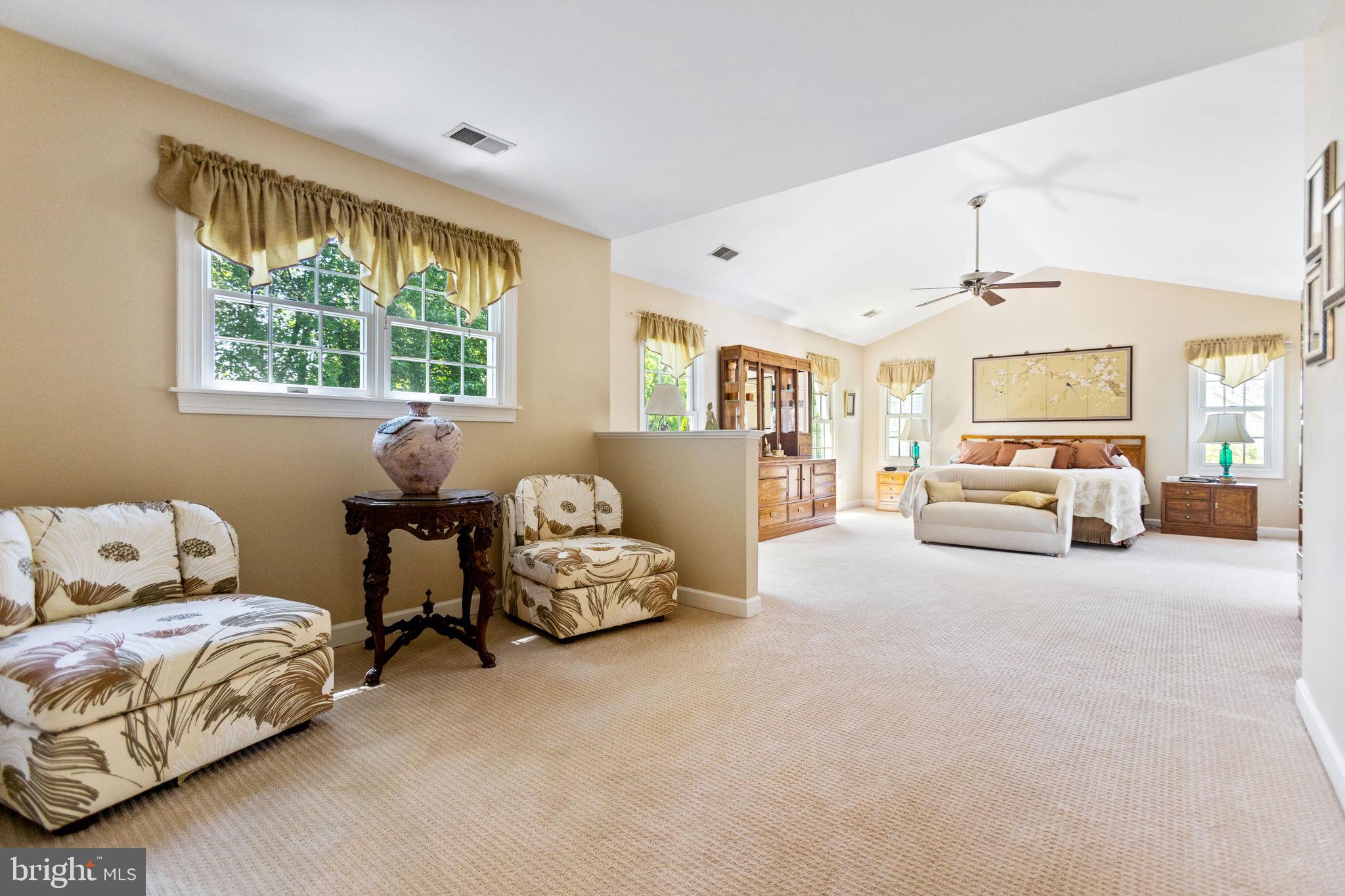 WILLOWS OF POTOMAC - Residential