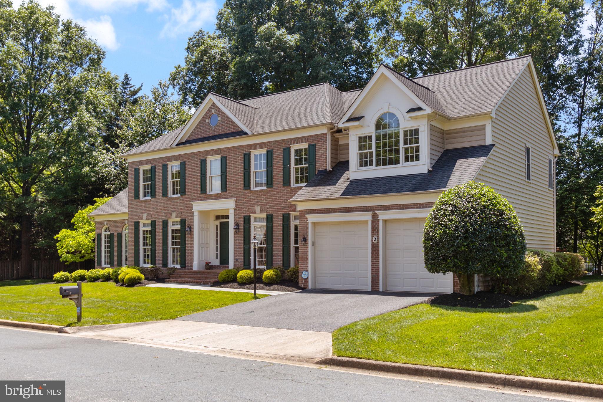 WILLOWS OF POTOMAC - Residential