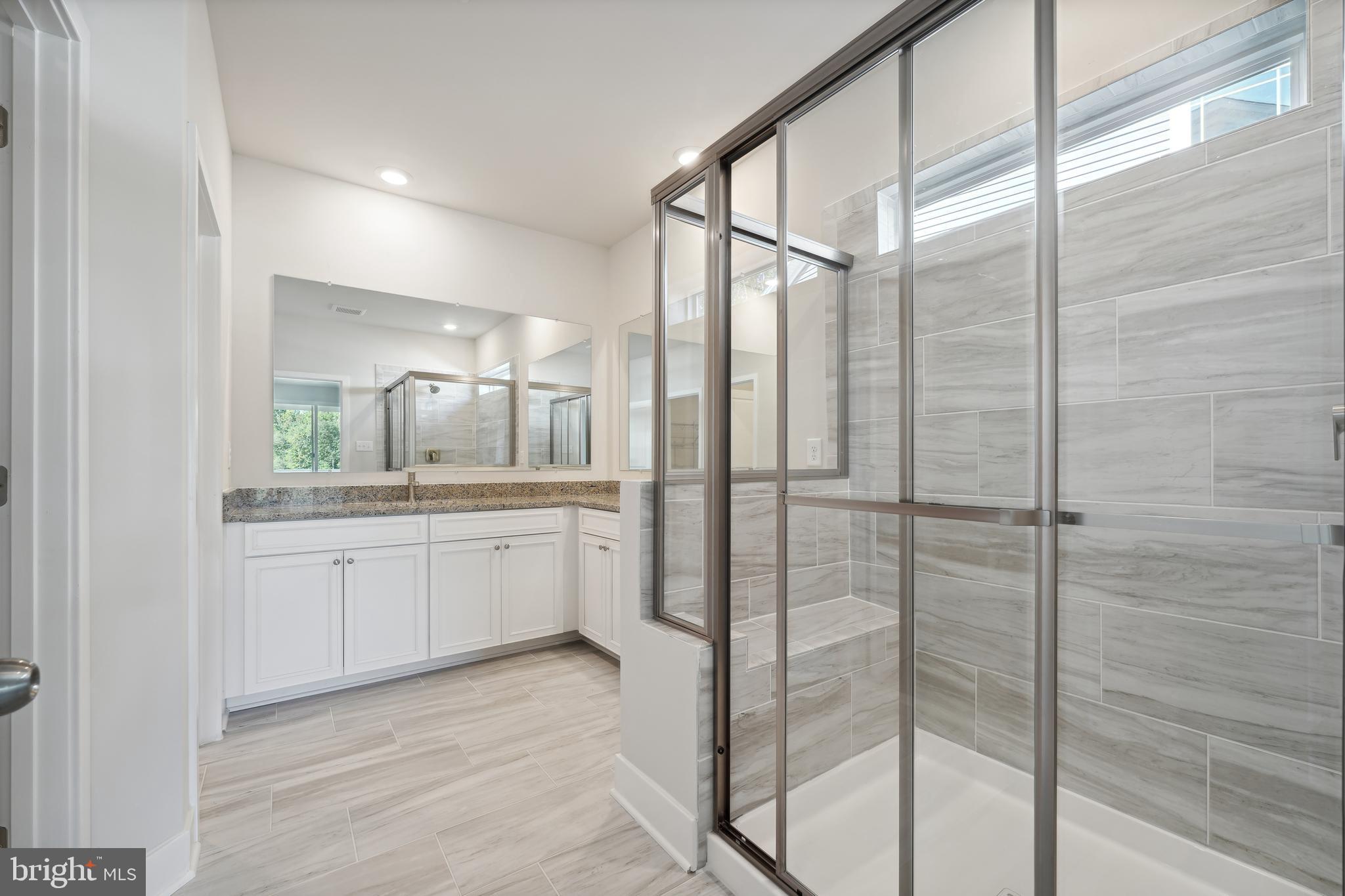 ST. CHARLES - Residential