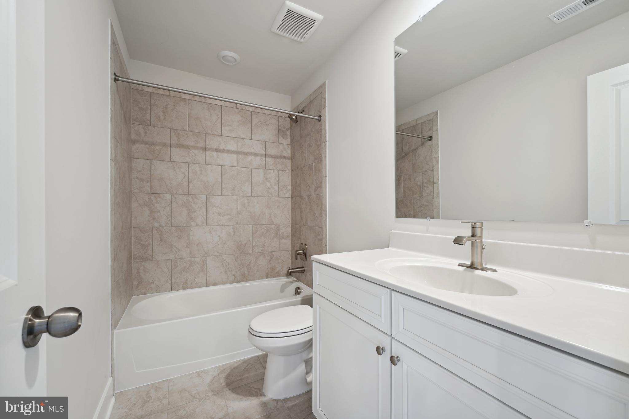 ST. CHARLES - Residential