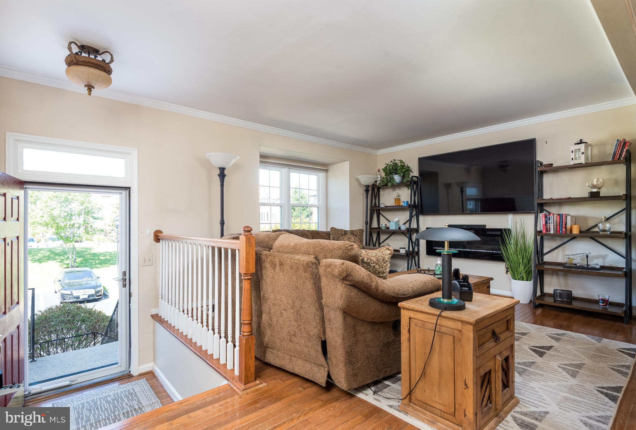 ASHBURN FARM - Residential