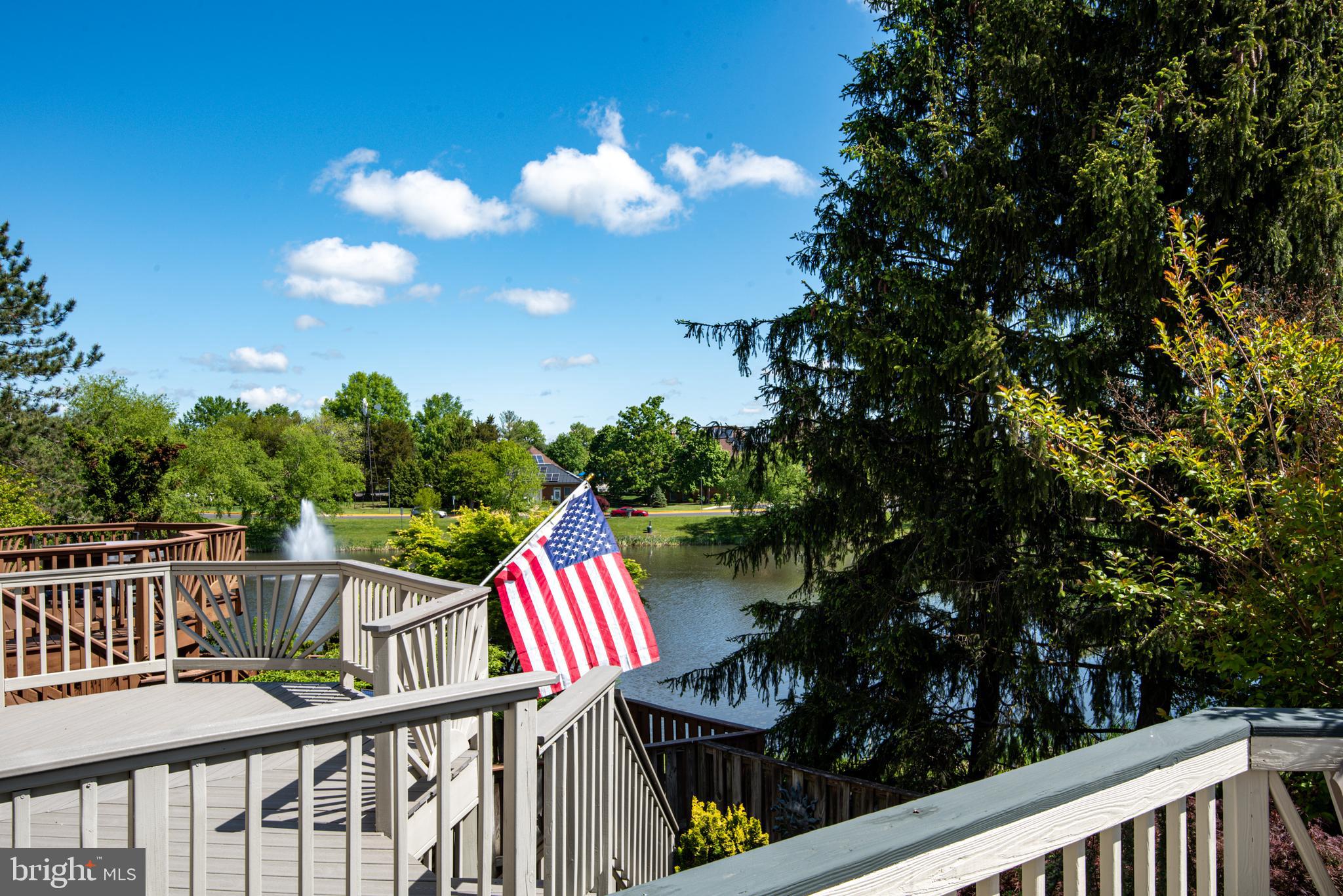 ASHBURN FARM - Residential
