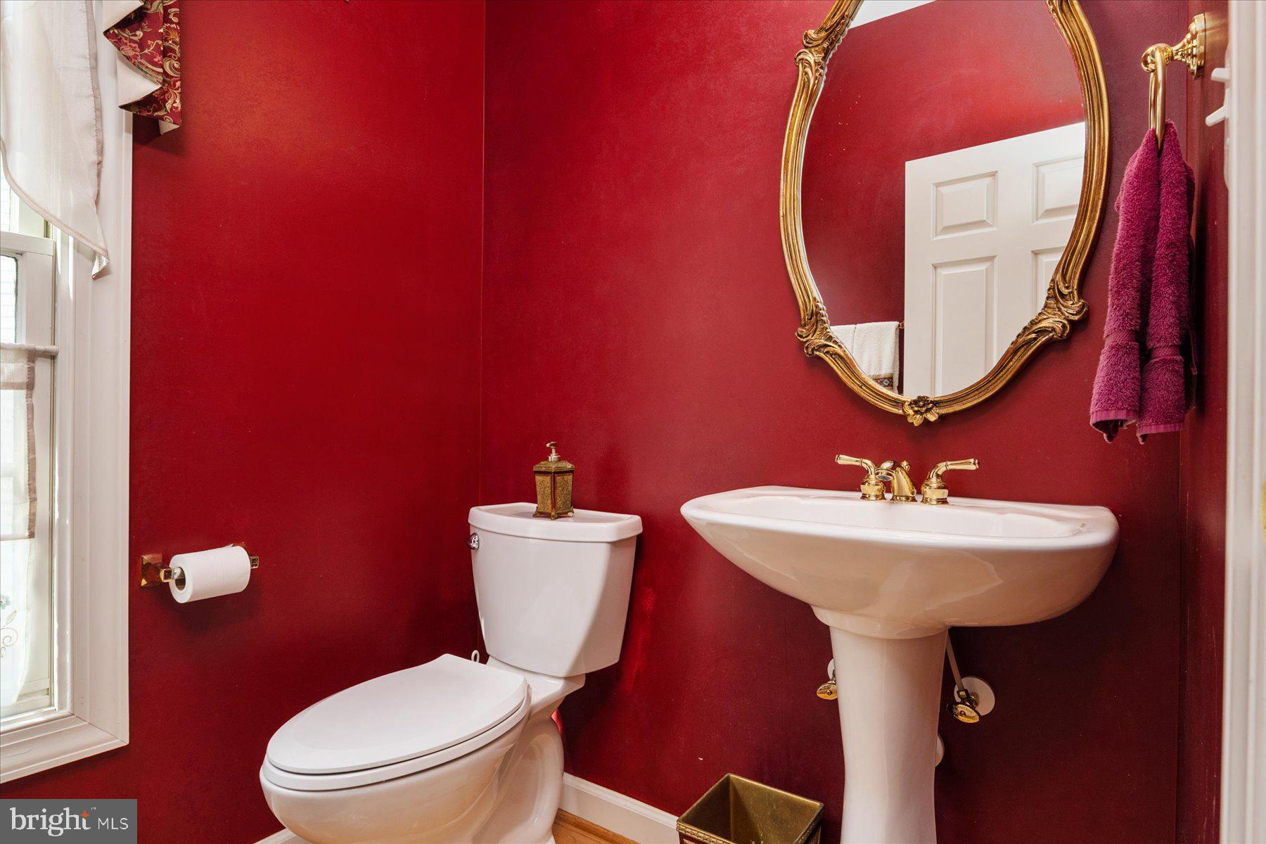 RESERVOIR OVERLOOK - Residential Lease