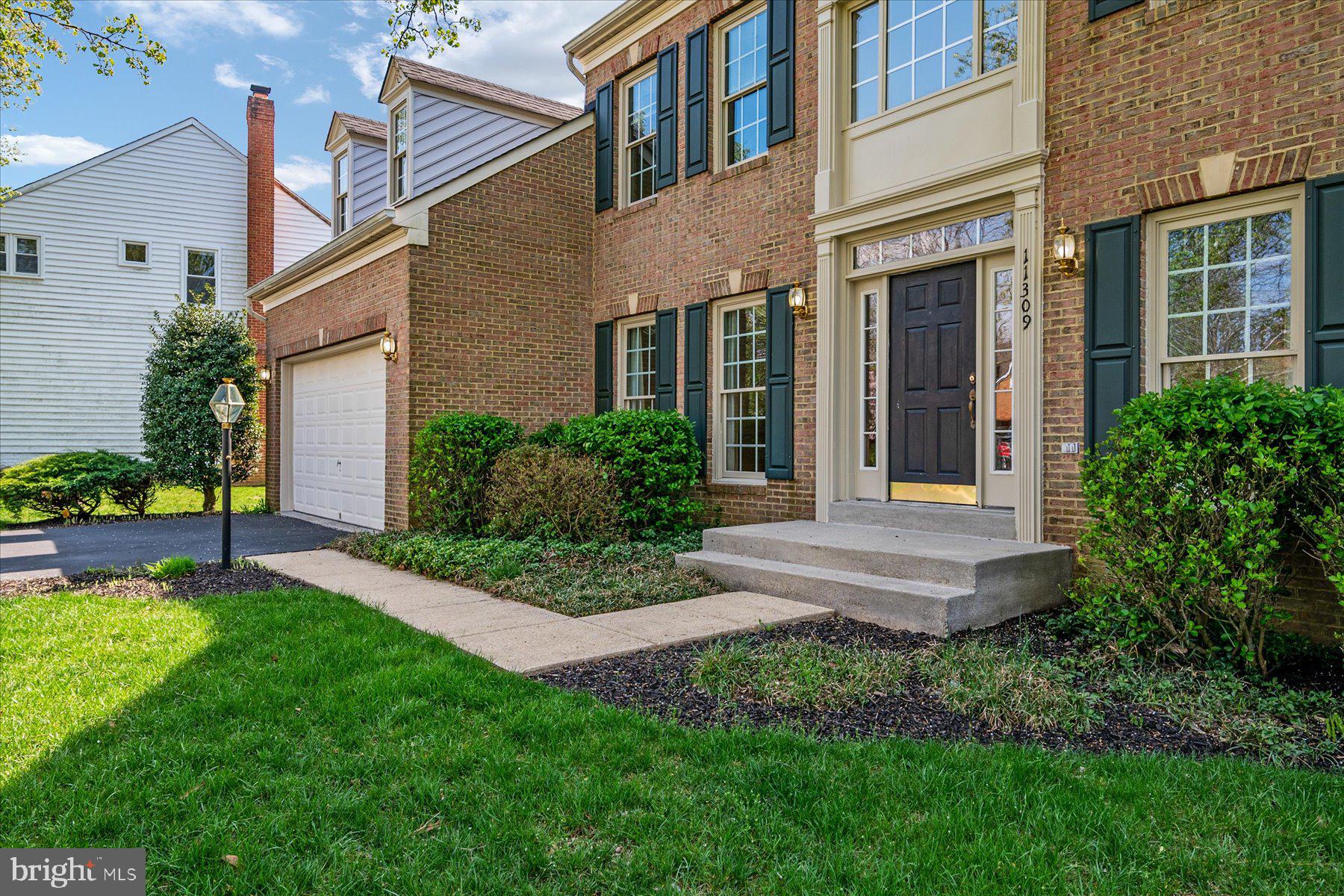 RESERVOIR OVERLOOK - Residential Lease