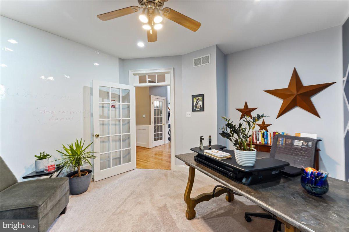 OSBORNE PLACE - Residential