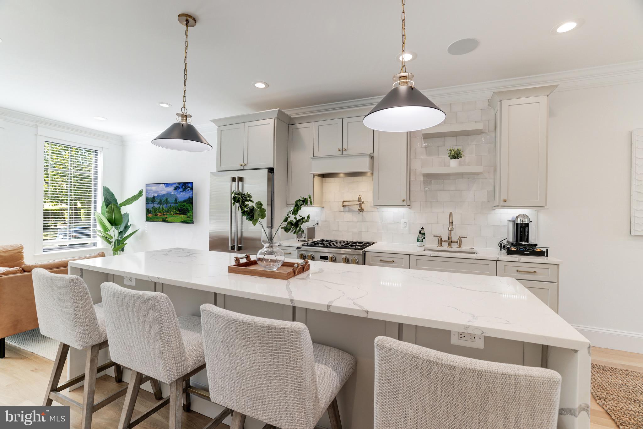 PARKER GRAY - Residential Lease