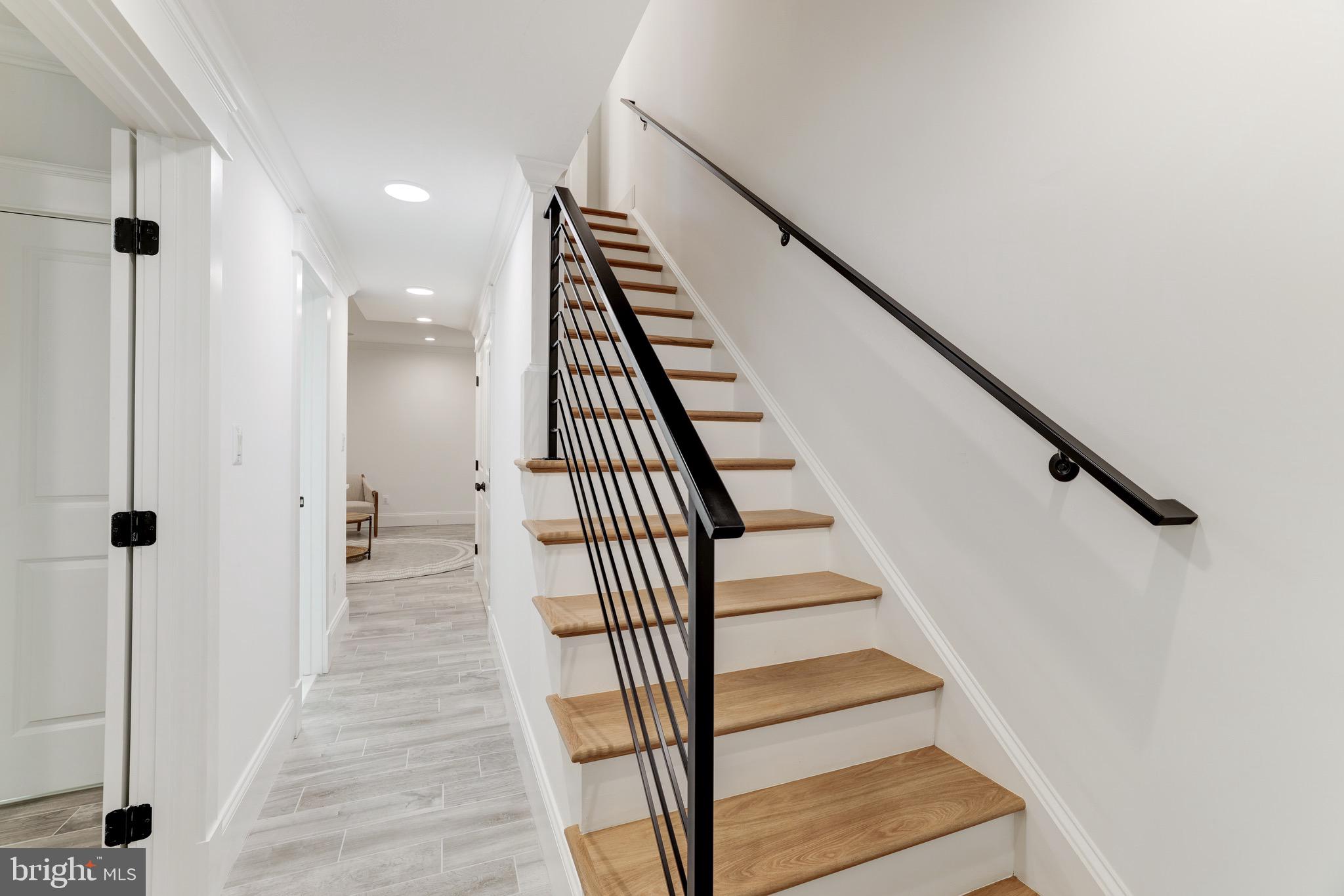 PARKER GRAY - Residential Lease