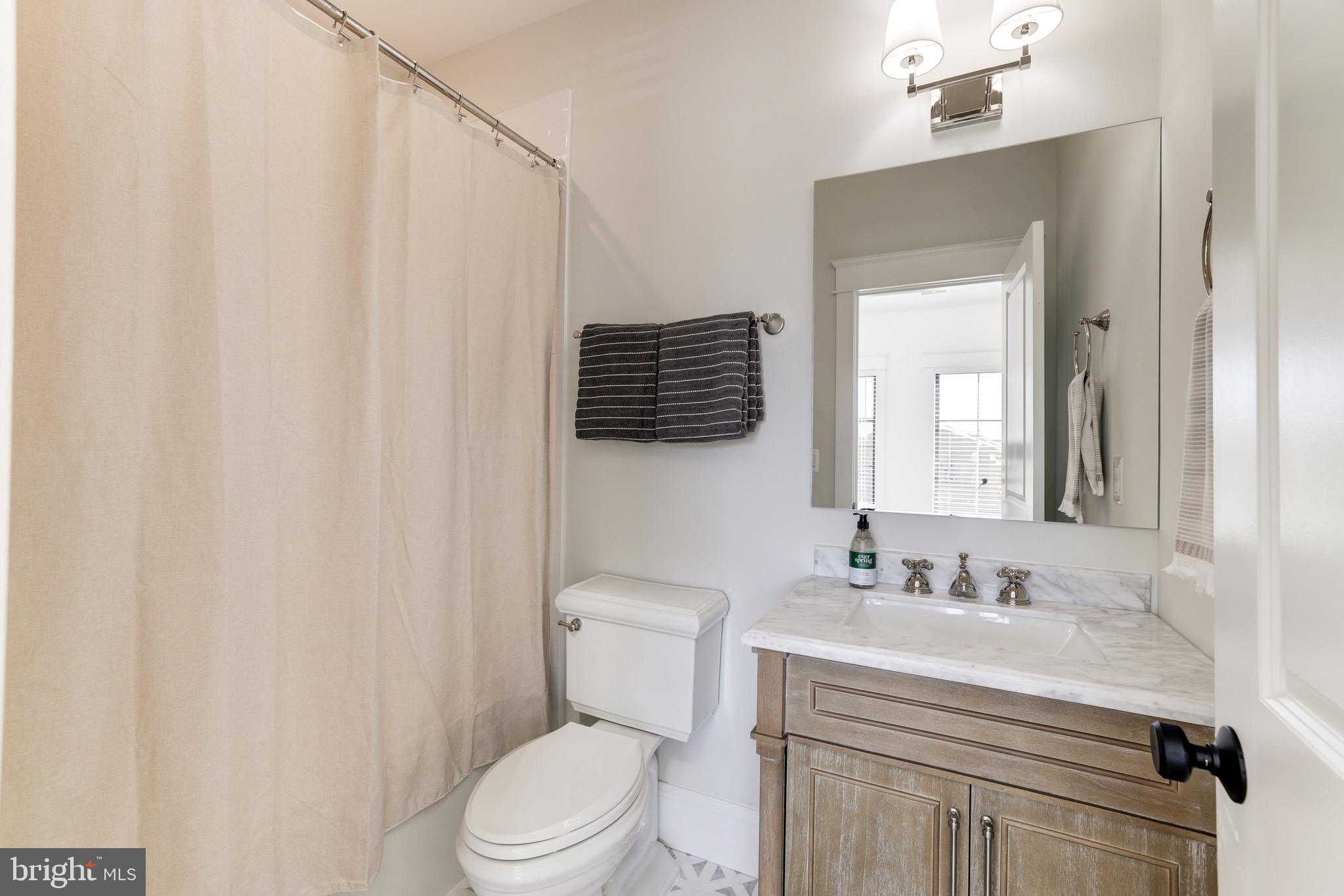 PARKER GRAY - Residential Lease