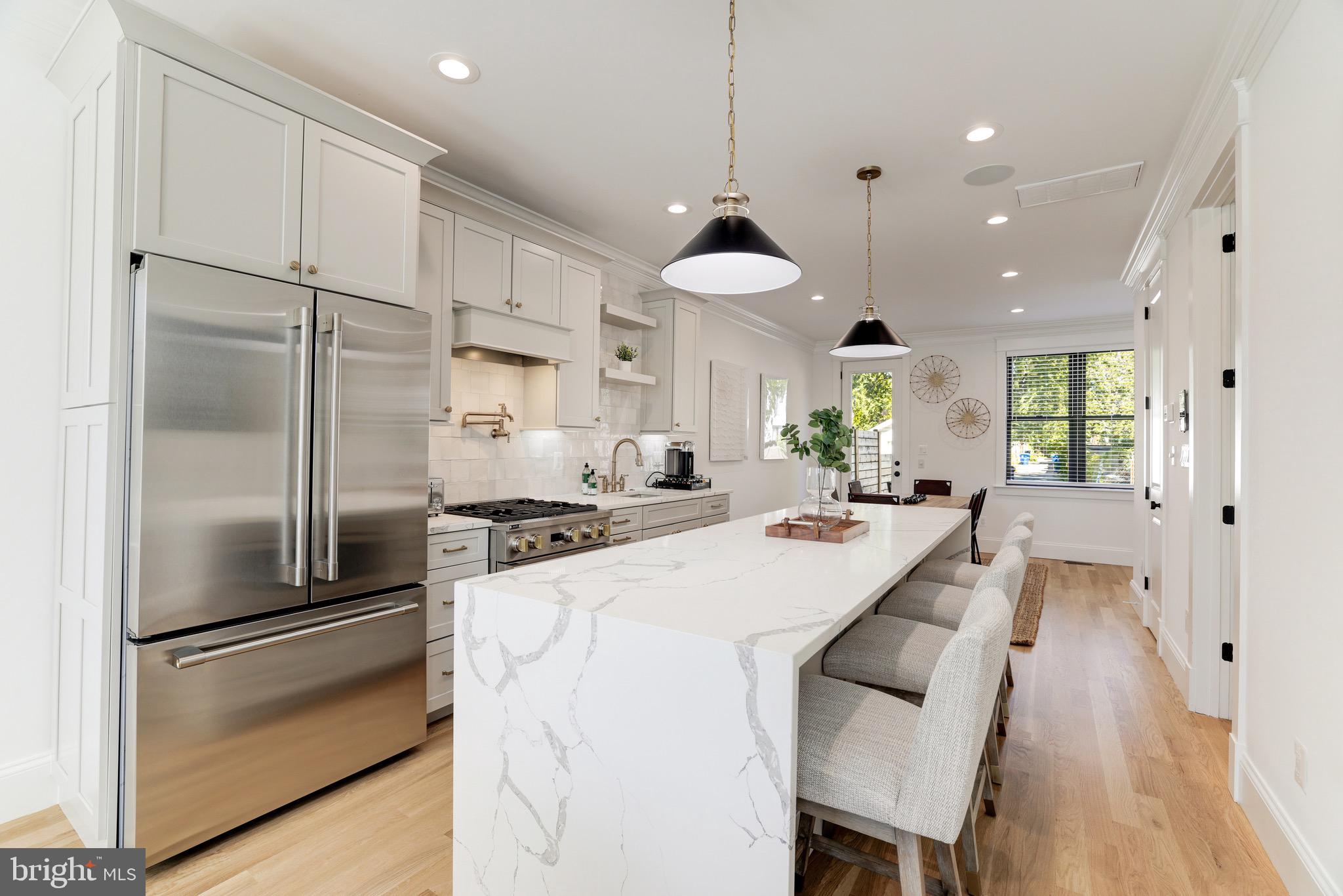 PARKER GRAY - Residential Lease