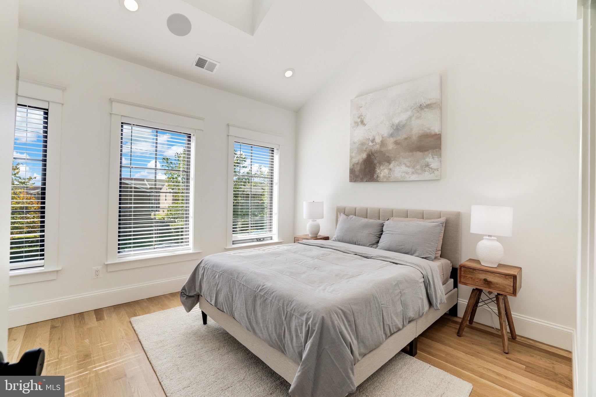 PARKER GRAY - Residential Lease