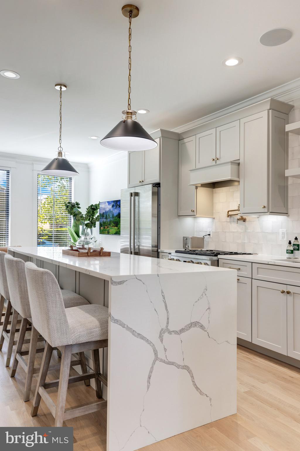 PARKER GRAY - Residential Lease