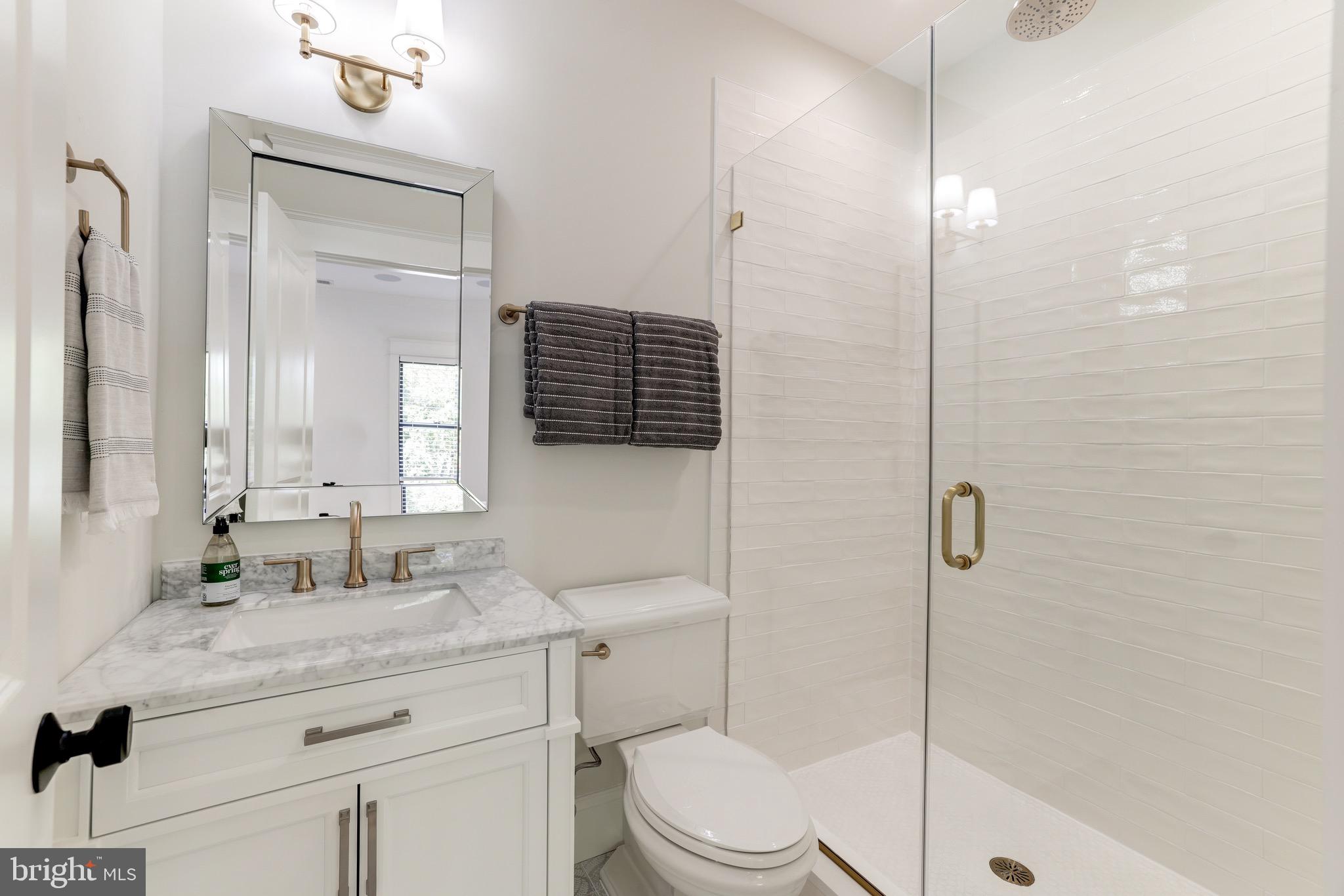 PARKER GRAY - Residential Lease