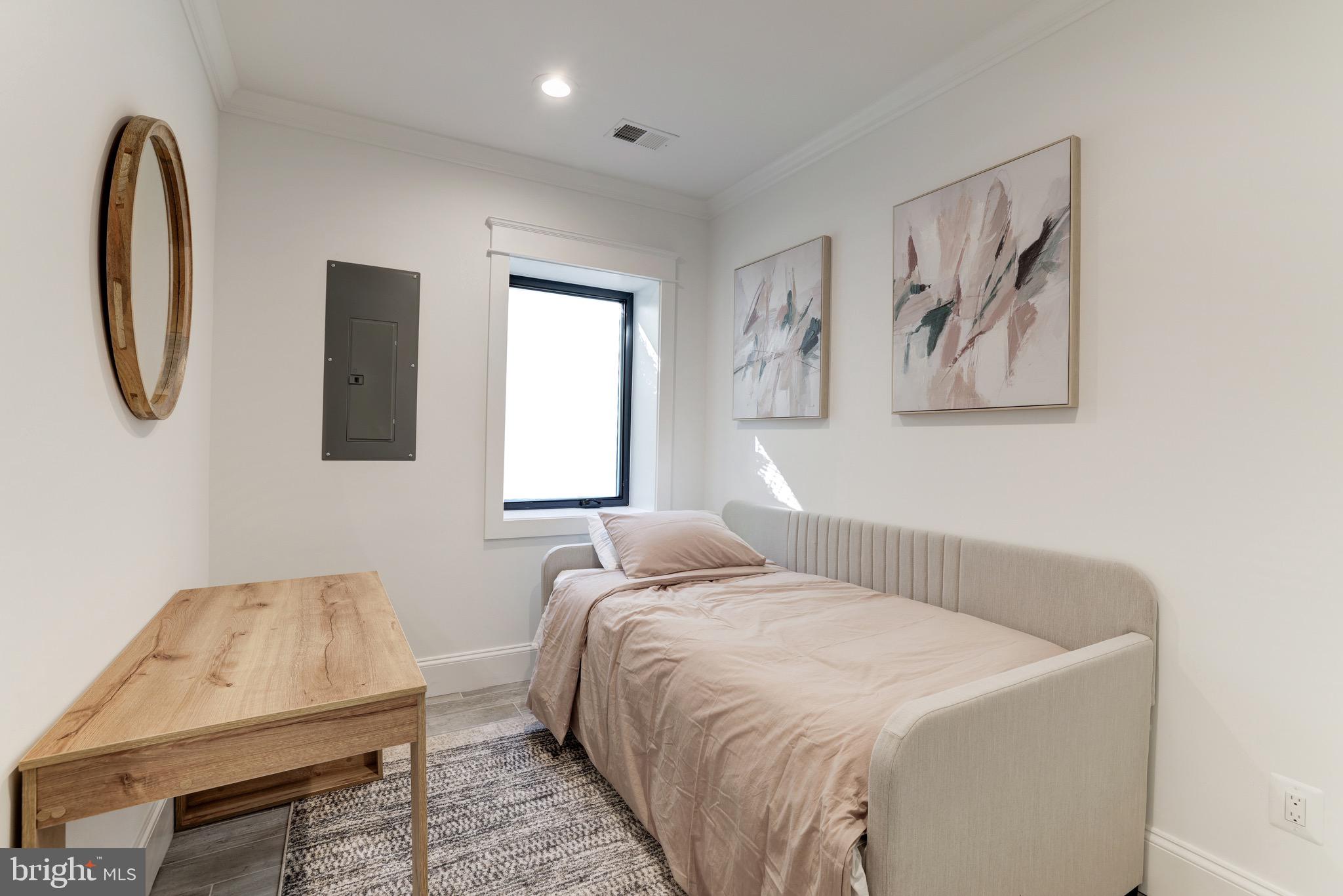 PARKER GRAY - Residential Lease