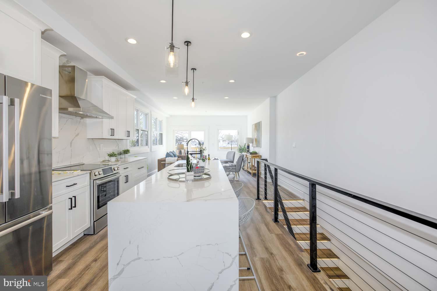 424 TAYLOR STREET NW B