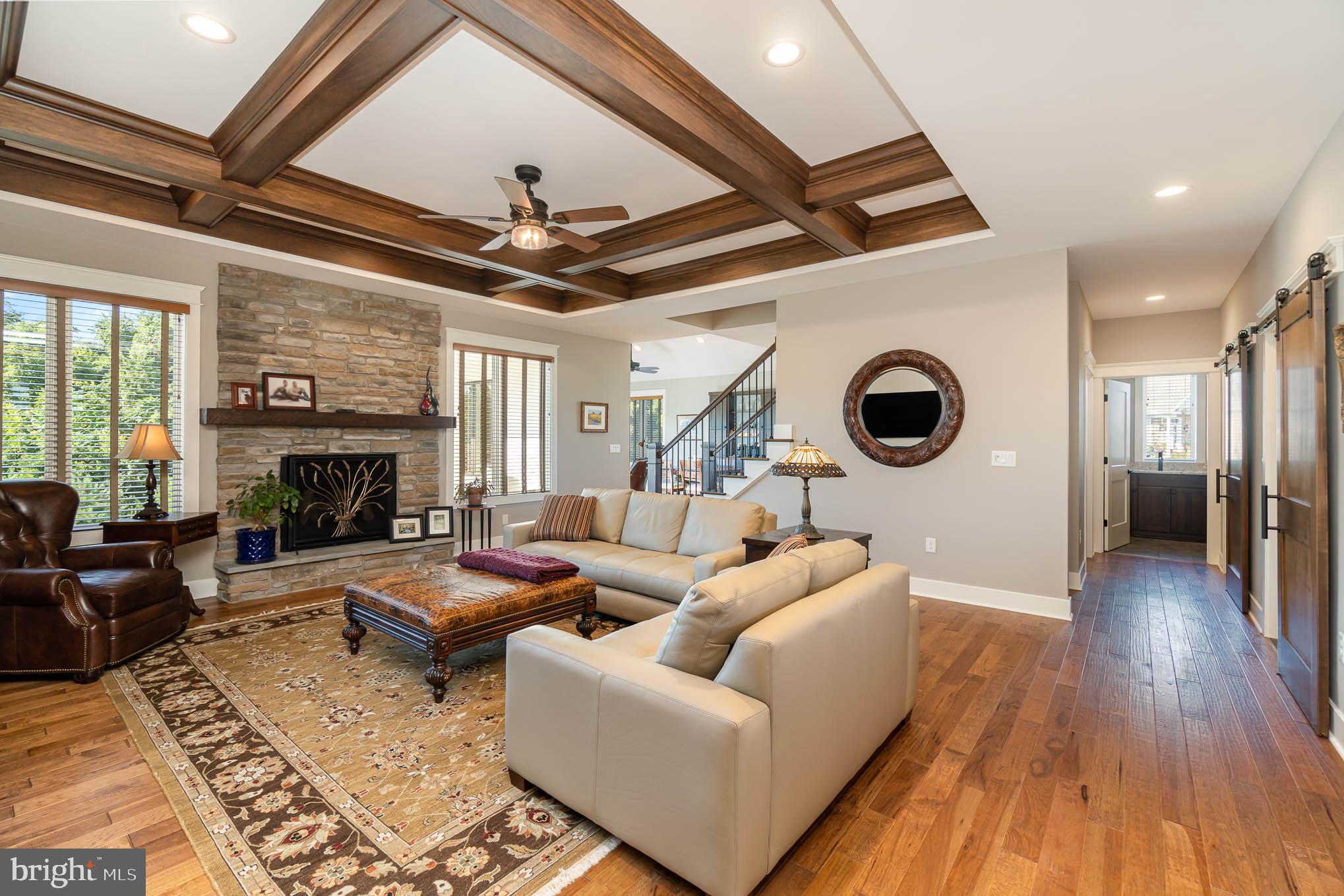 STONEHILL FARM - Residential