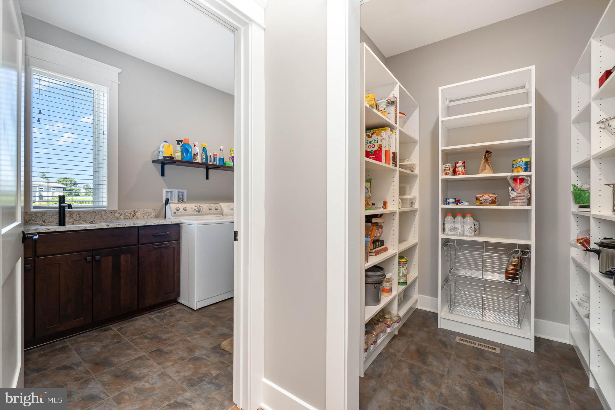 STONEHILL FARM - Residential