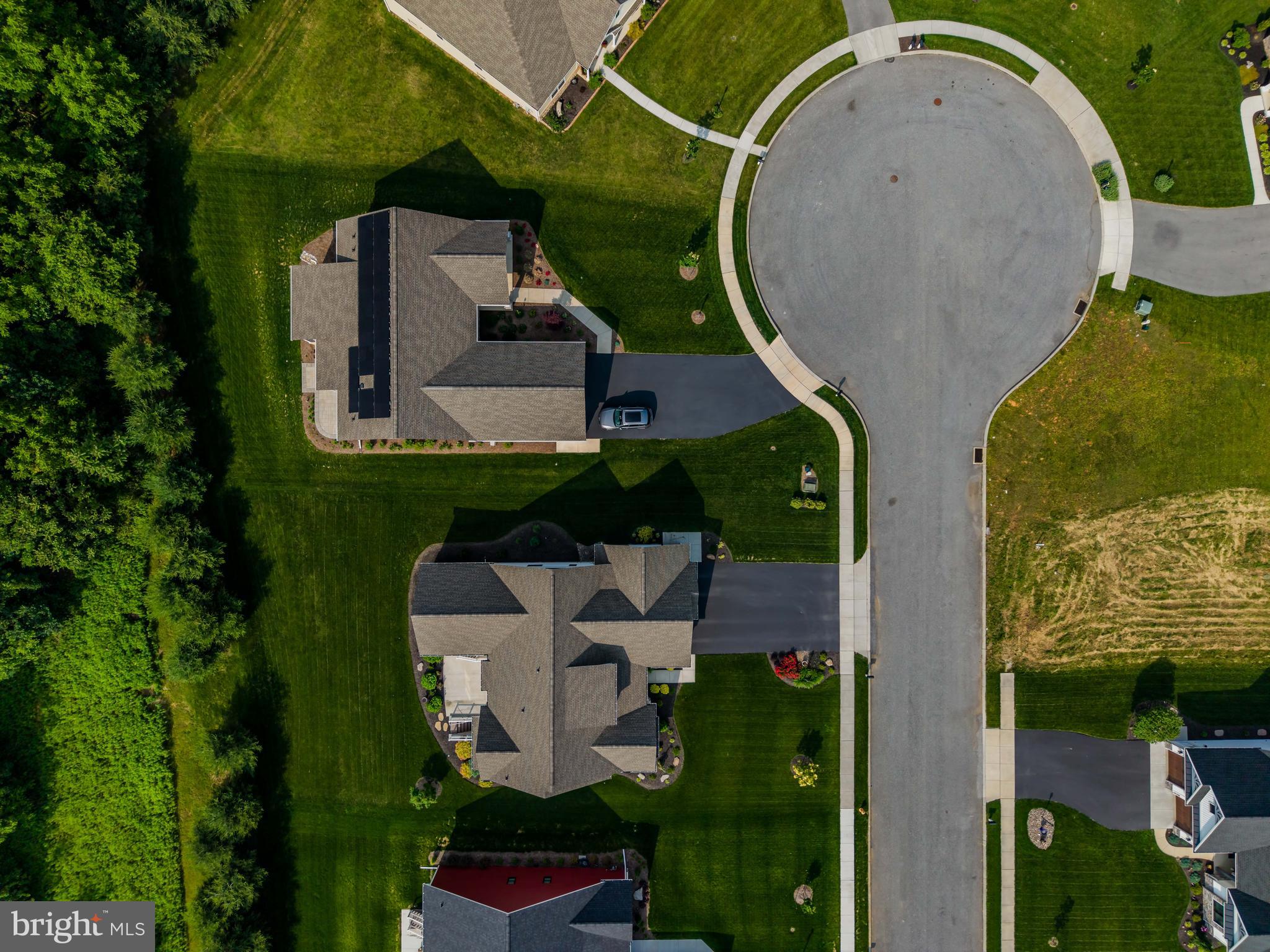 STONEHILL FARM - Residential