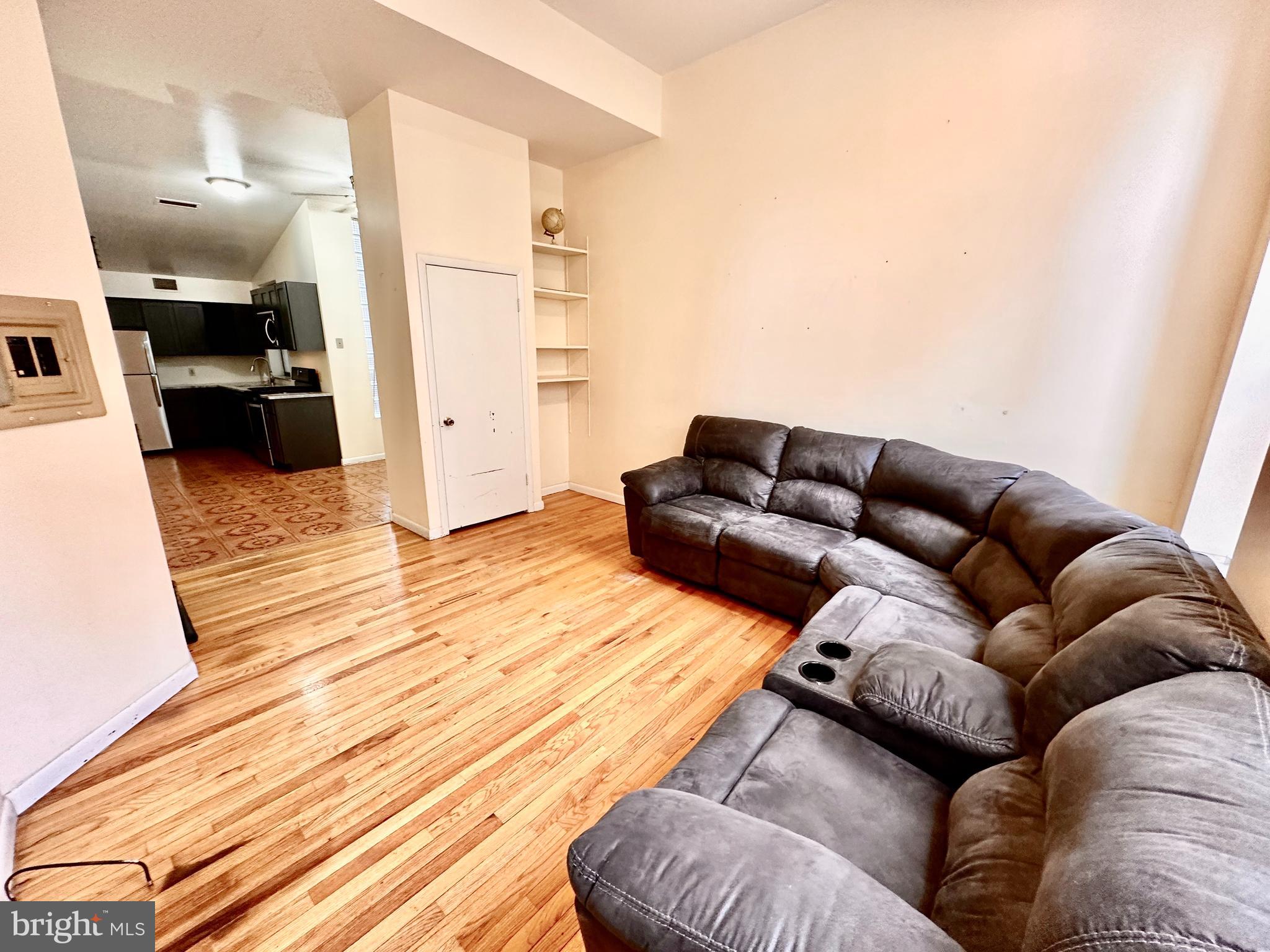 FAIRMOUNT - Residential Lease