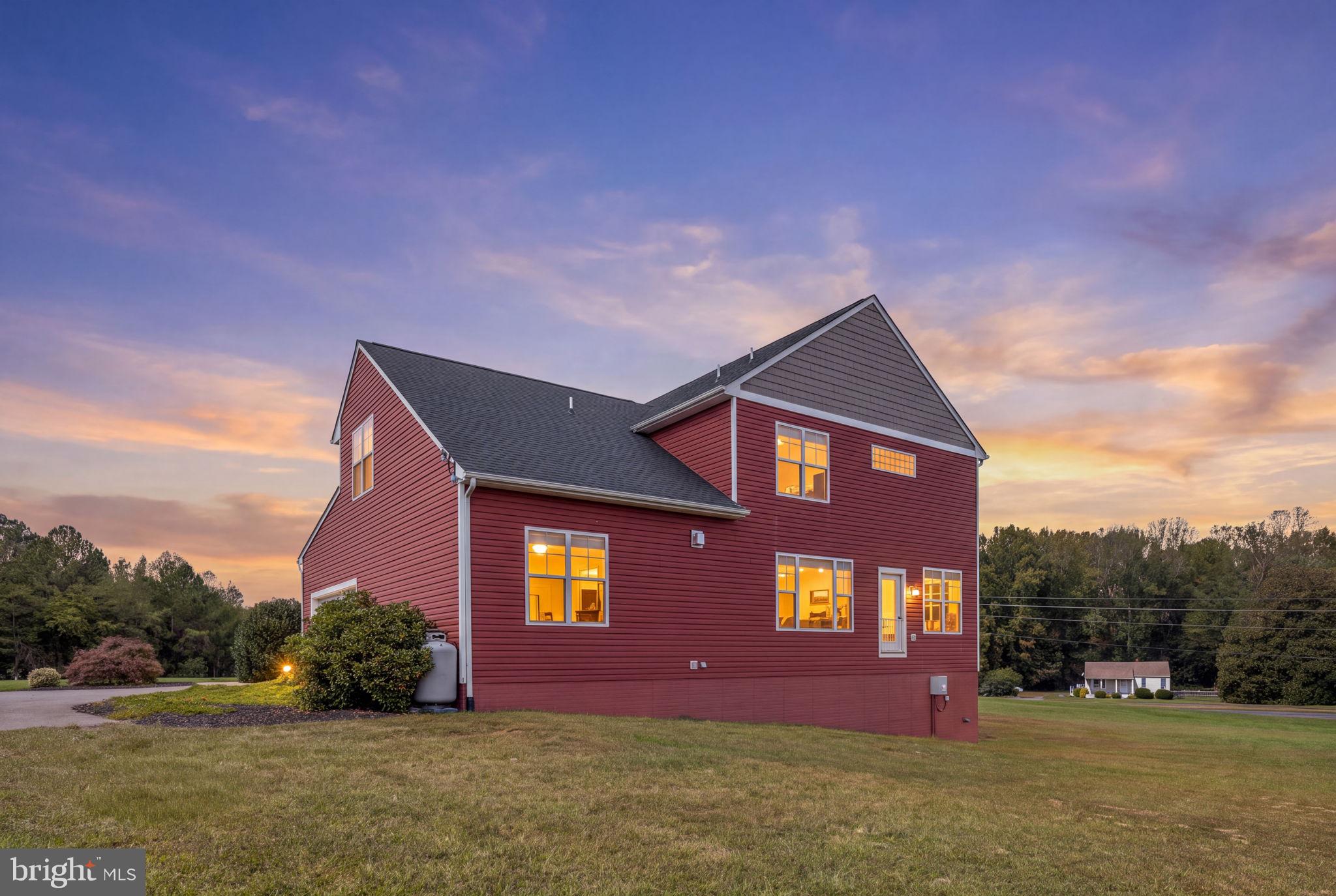 5 RIVER BEND DRIVE