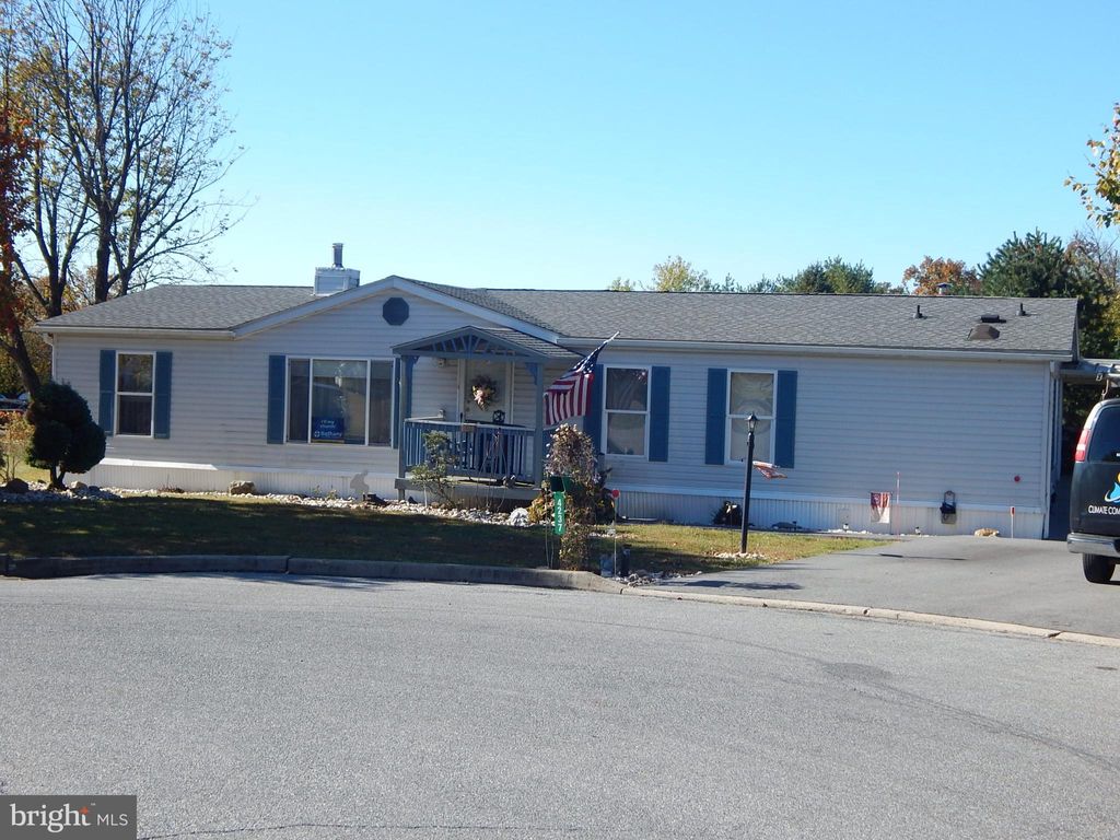 Photo of 4237 Independence Lane, WALNUTPORT, PA 18088 (MLS # PANH2008814)