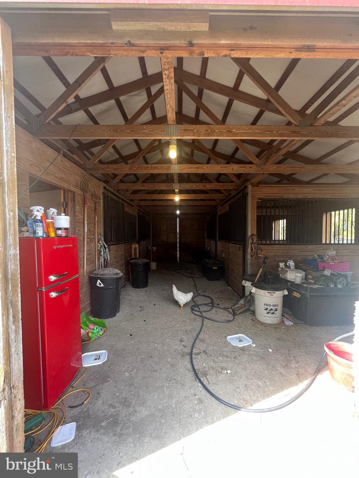 NEW HOLLAND - Residential