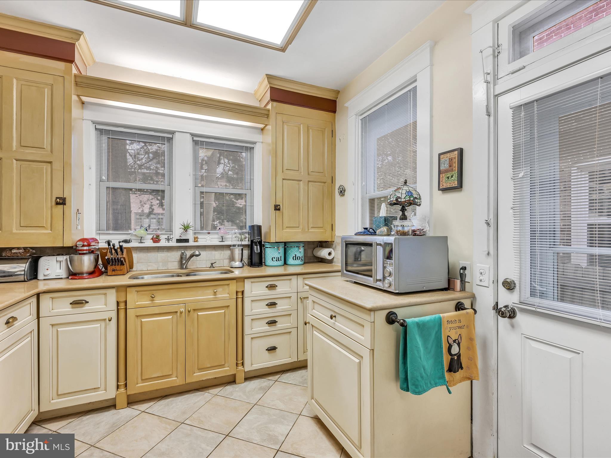 LANCASTER - Residential