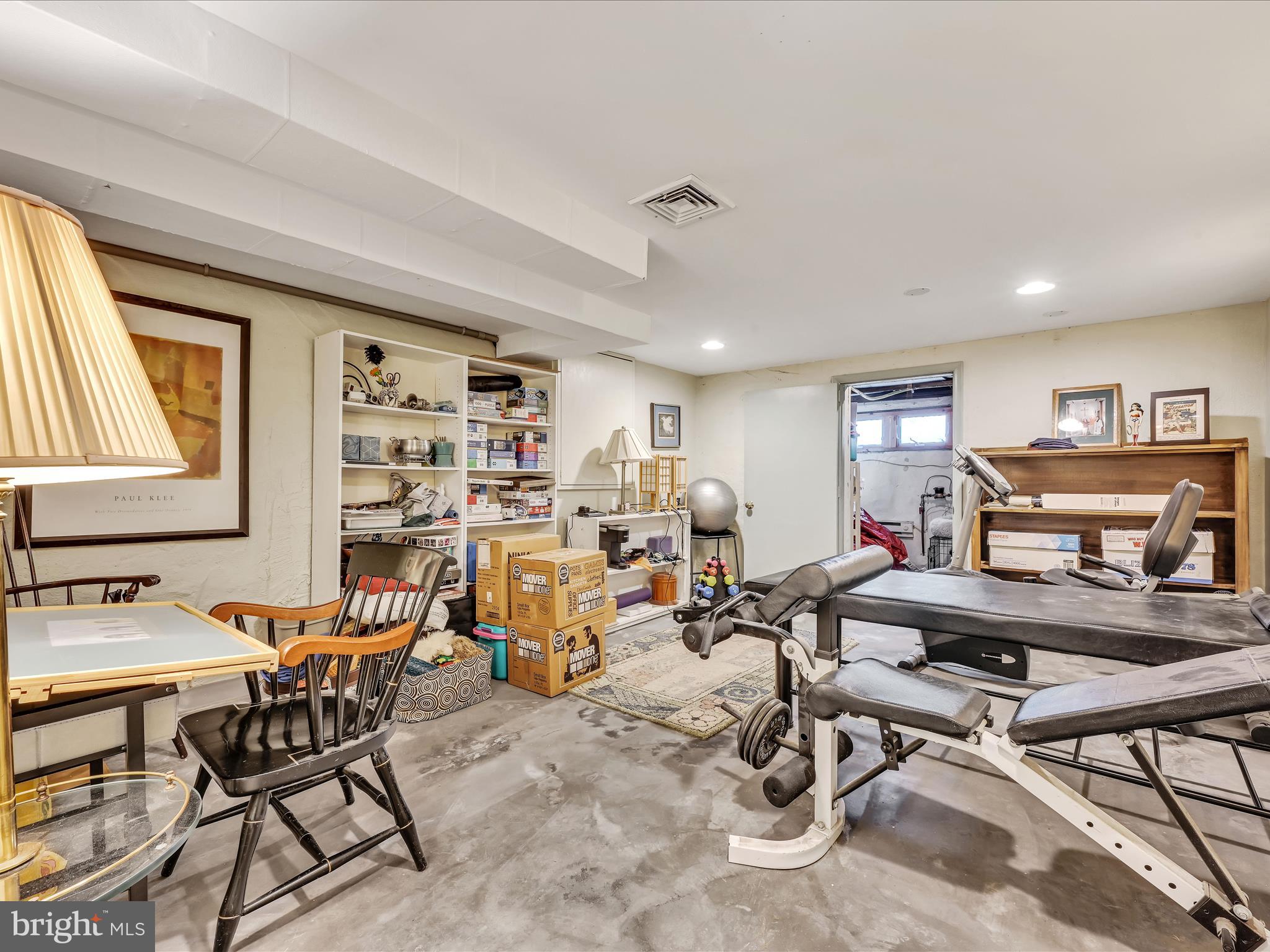 LANCASTER - Residential