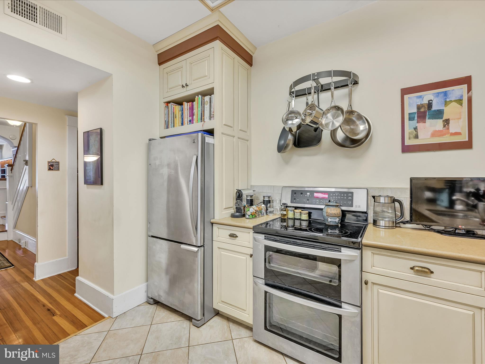 LANCASTER - Residential