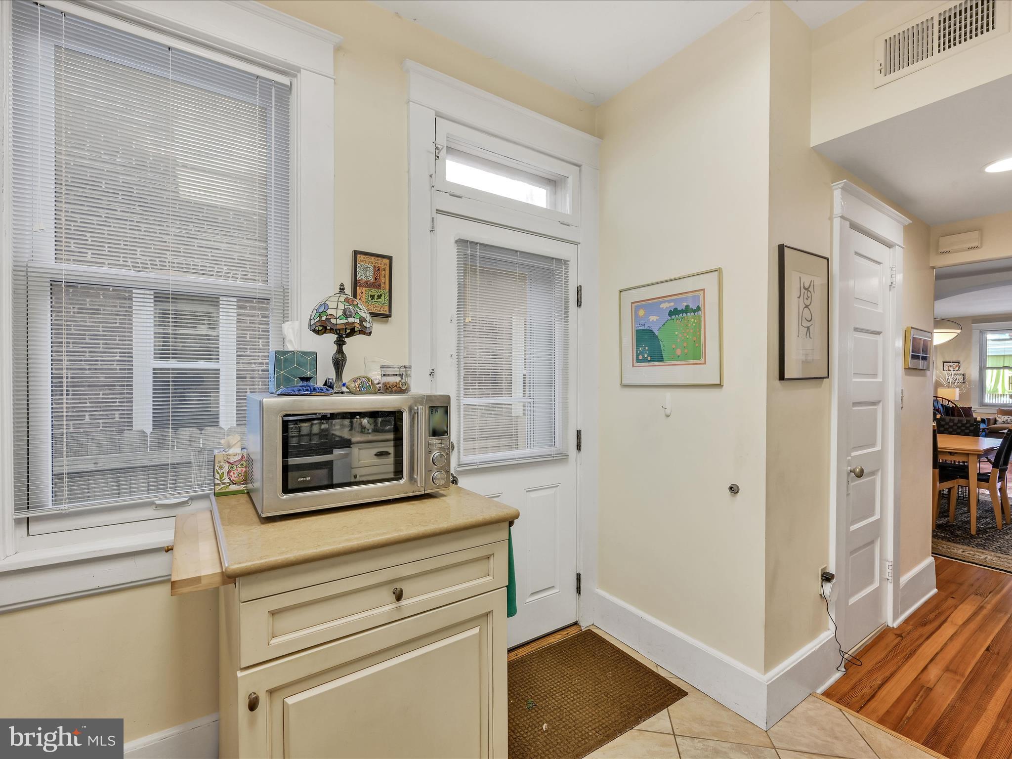 LANCASTER - Residential