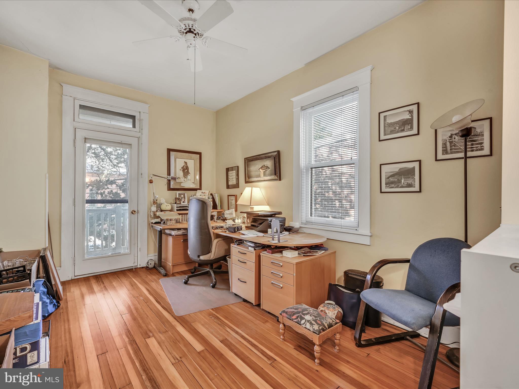 LANCASTER - Residential