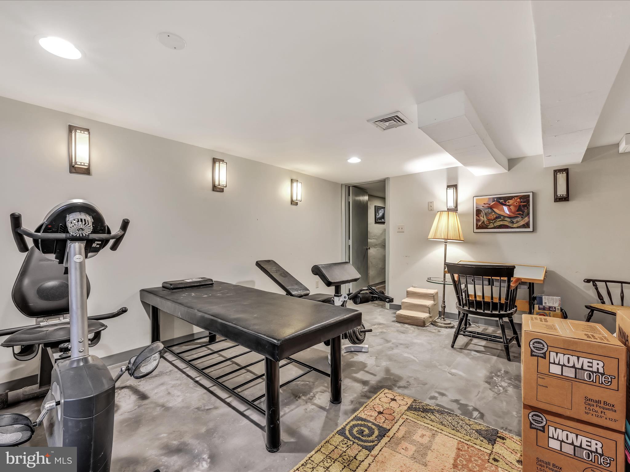 LANCASTER - Residential