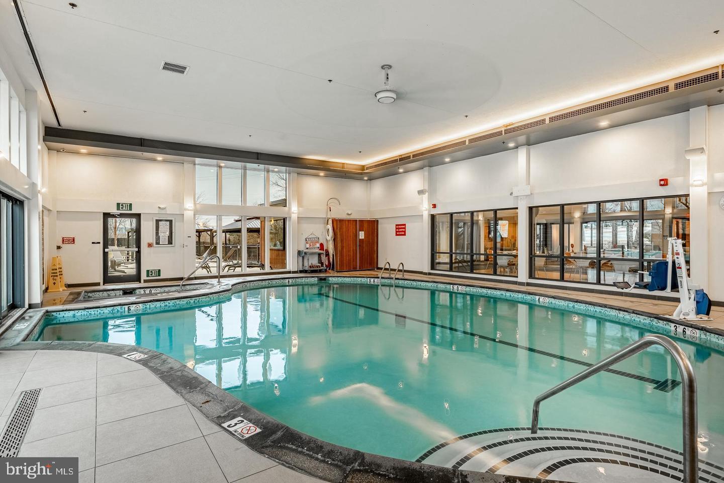 VALLEY FORGE TOWER - Residential