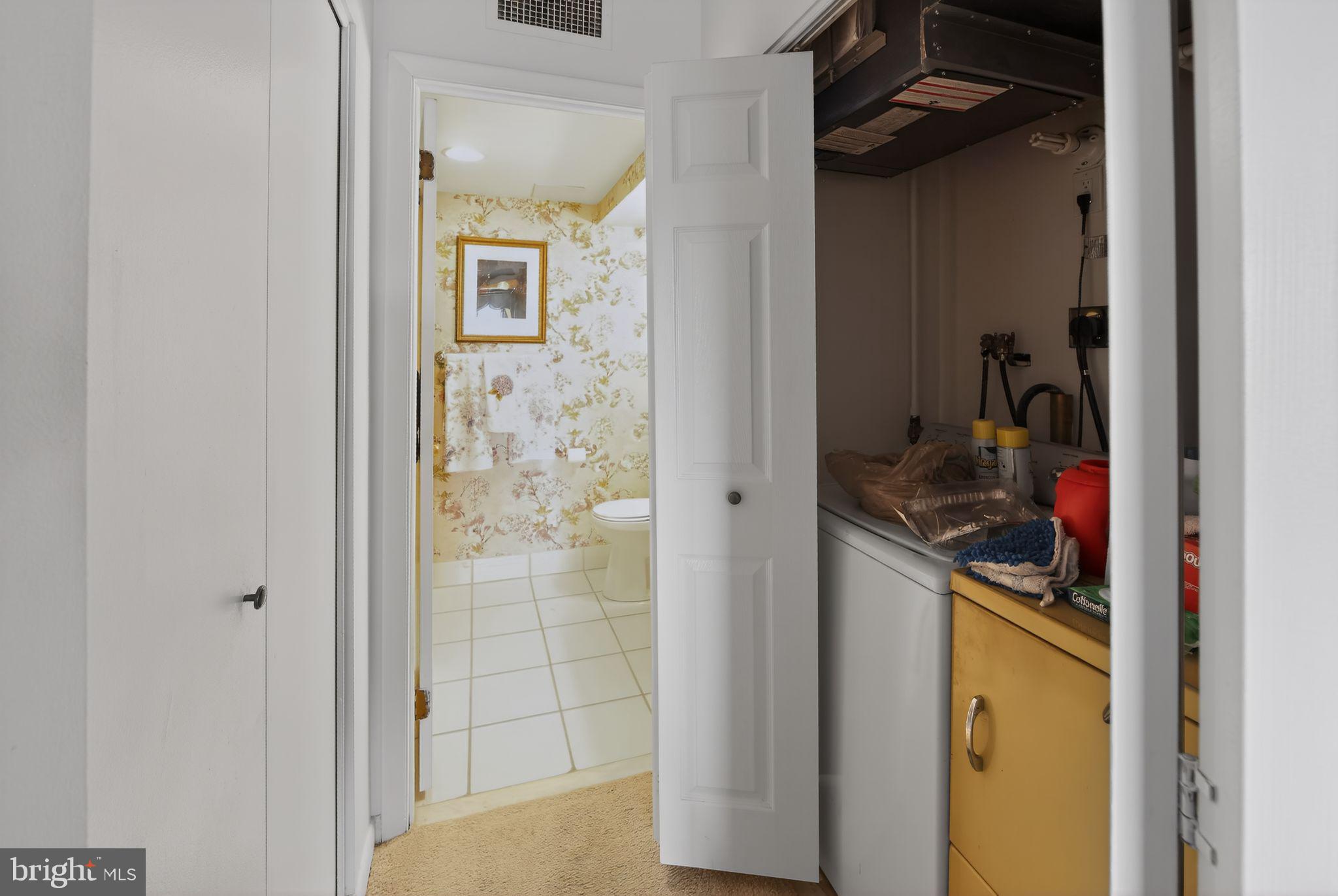 VALLEY FORGE TOWER - Residential