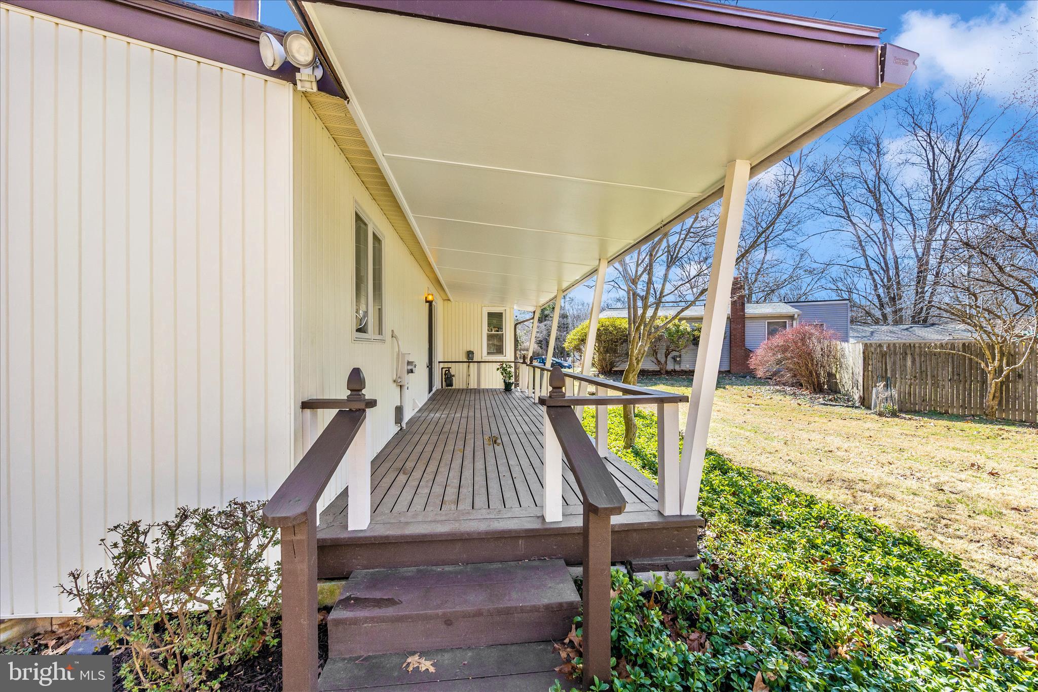 QUINCE ORCHARD KNOLLS - Residential