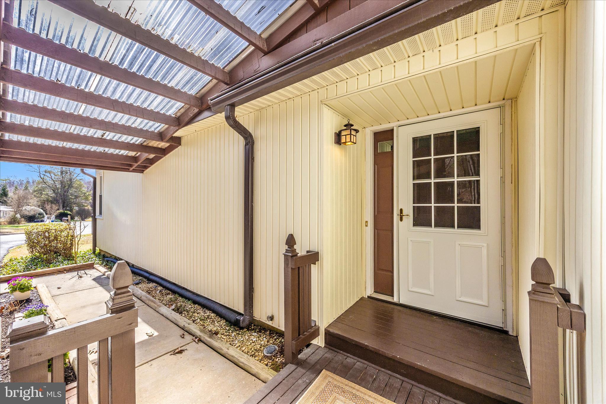 QUINCE ORCHARD KNOLLS - Residential