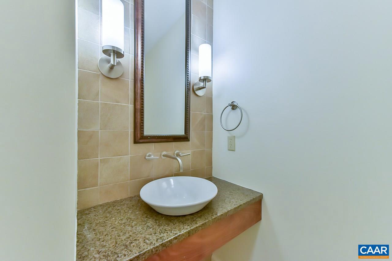 UNKNOWN - Residential Lease
